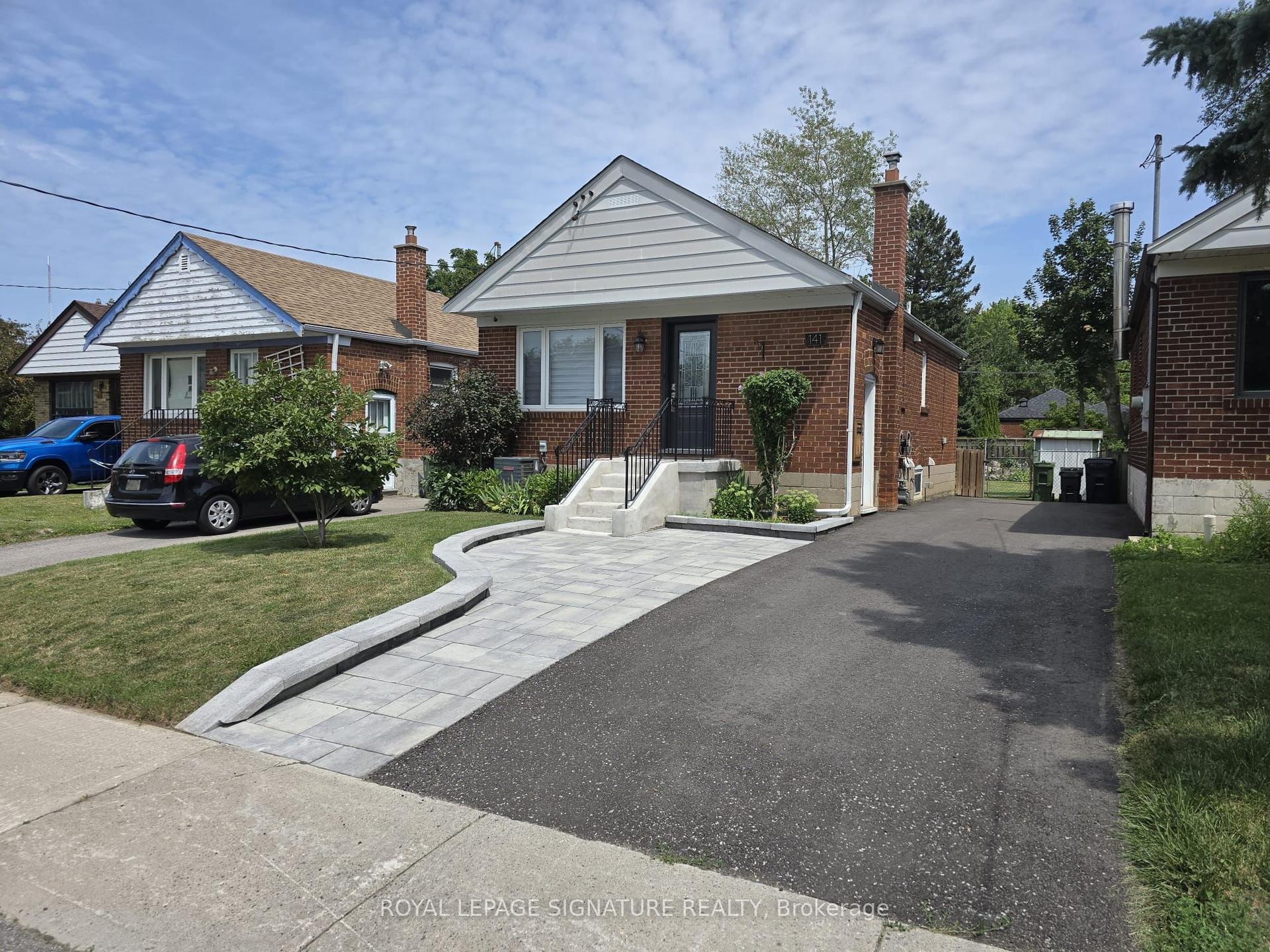141 Phillip Avenue Upper #Upper, Toronto — Detached for lease, photo 1