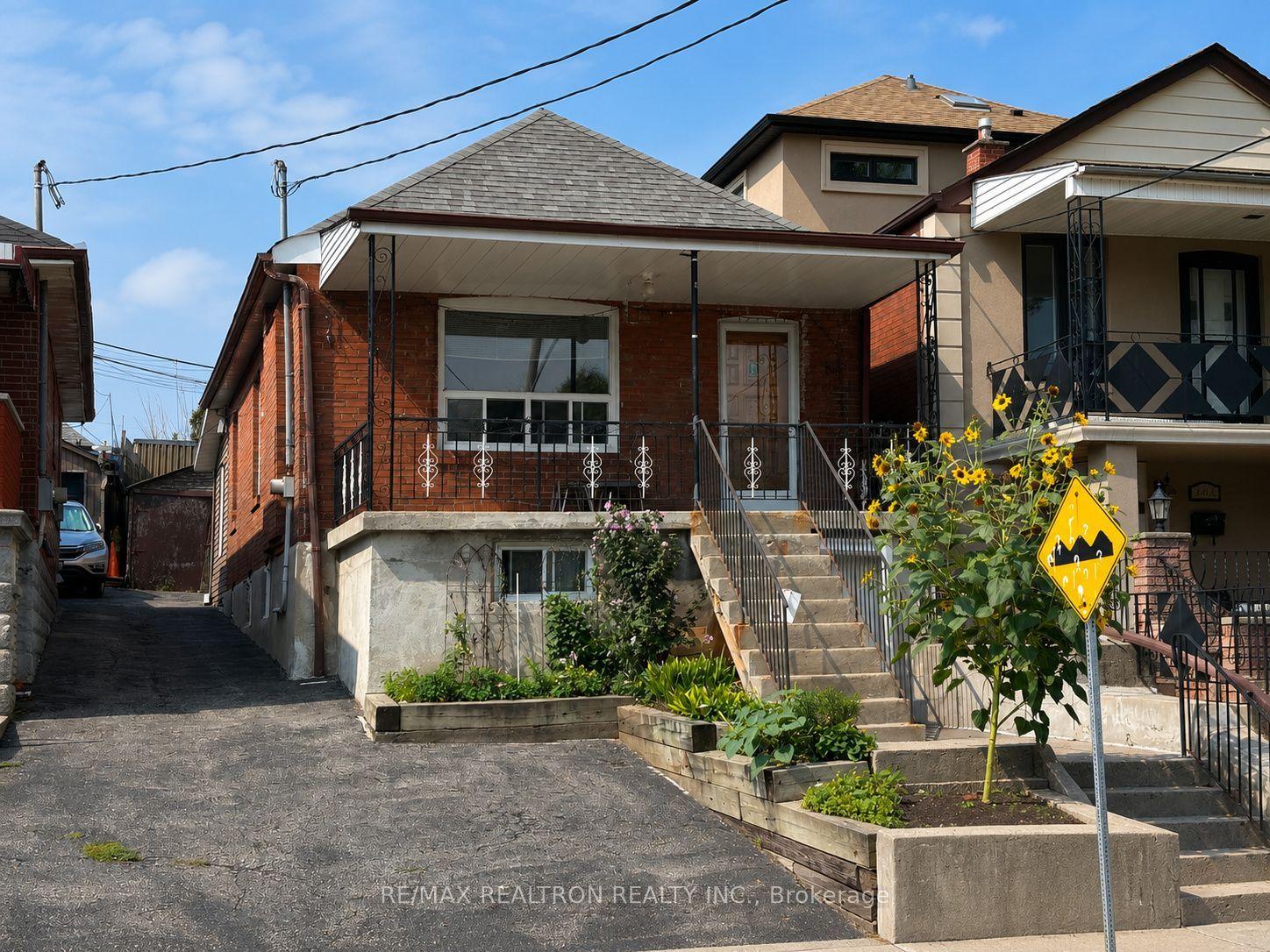 442 Northcliffe Boulevard, Toronto — Detached for sale, photo 1