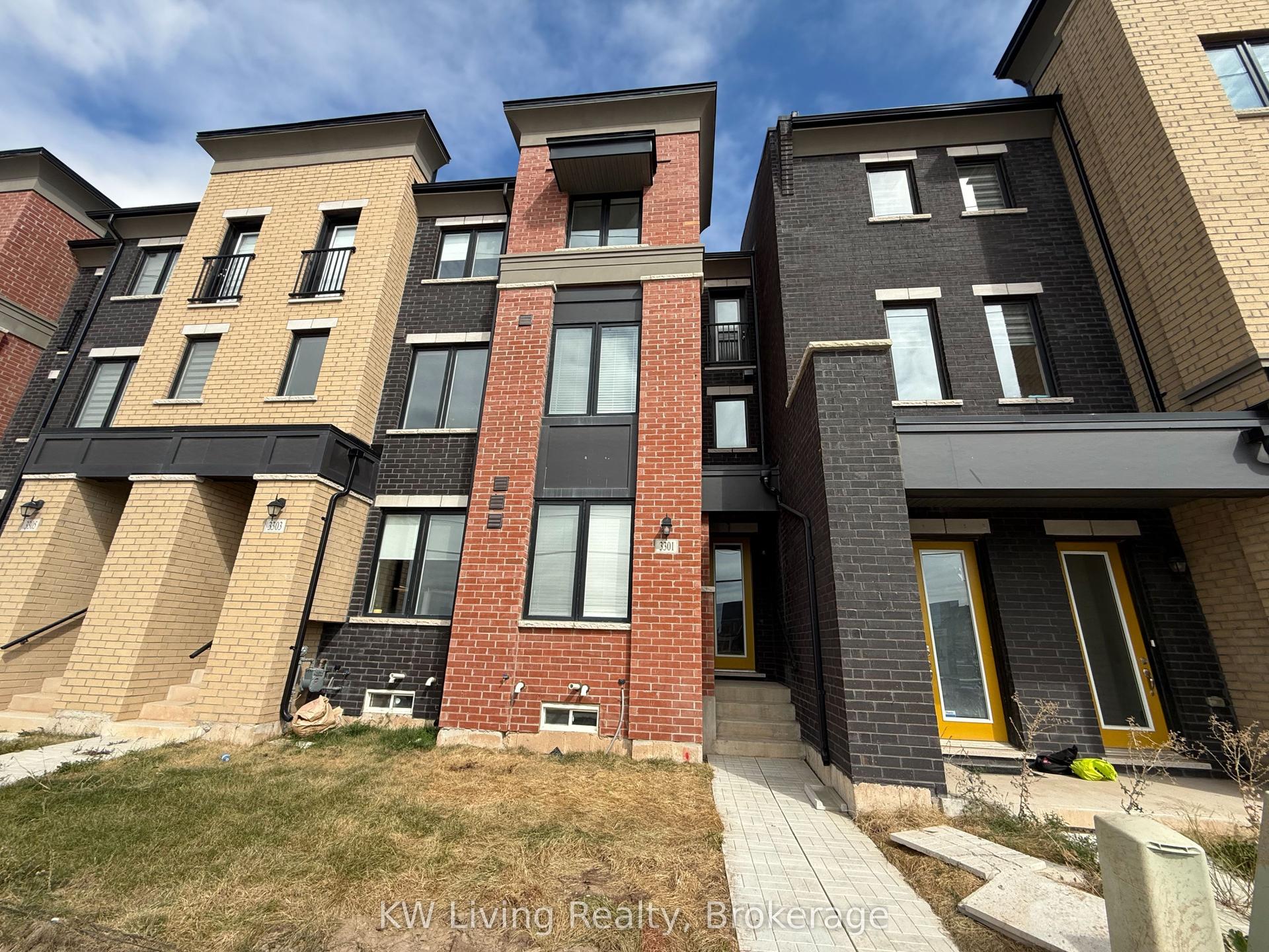 3301 Sixth Line, Oakville — Townhouse for lease, photo 1