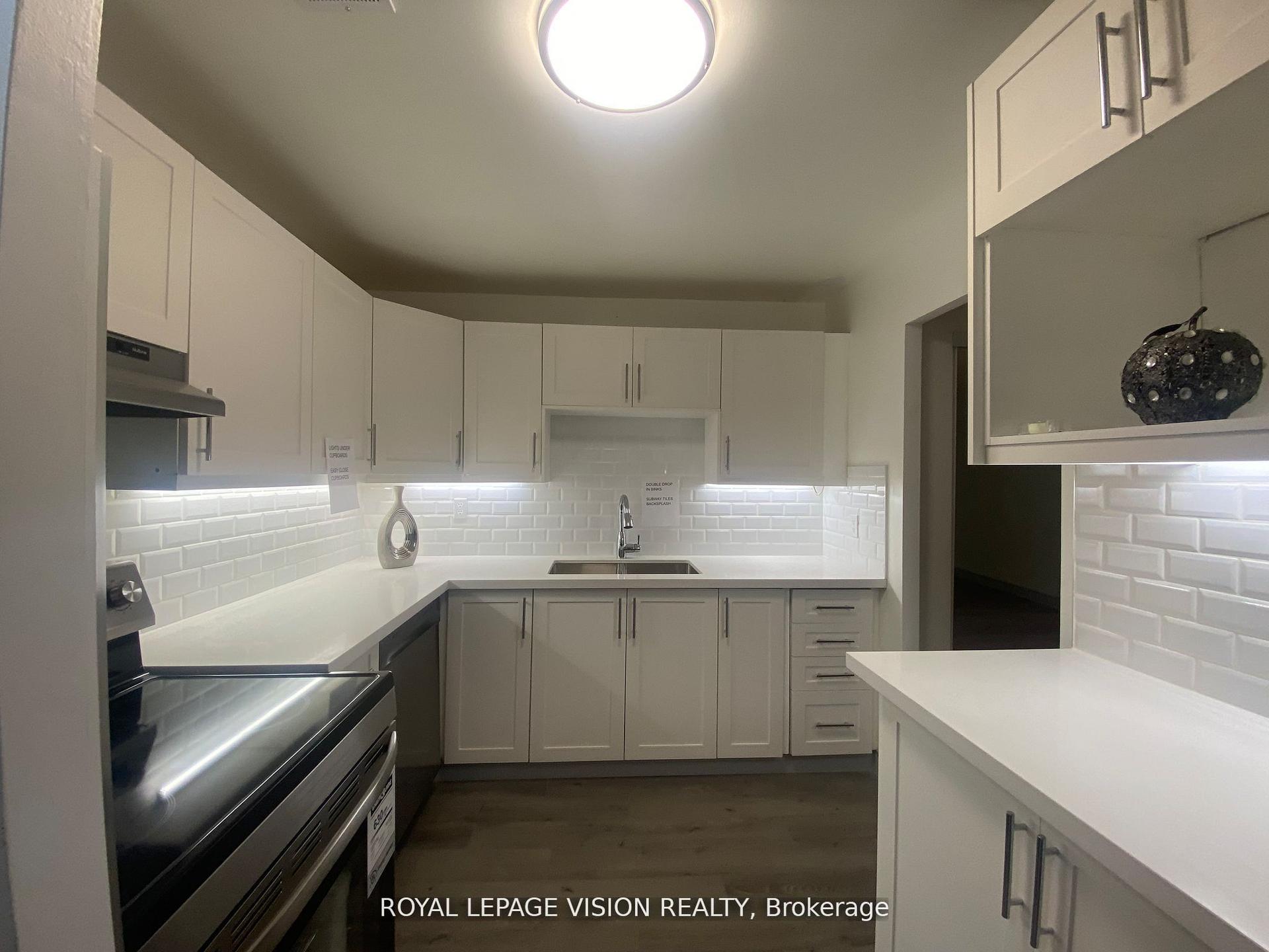 895 Kennedy Road 205 #205, Toronto — Condo for sale, photo 1