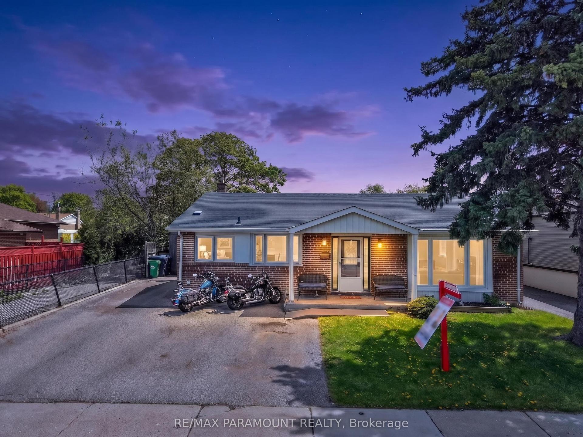 250 Avondale Boulevard — photo 1
