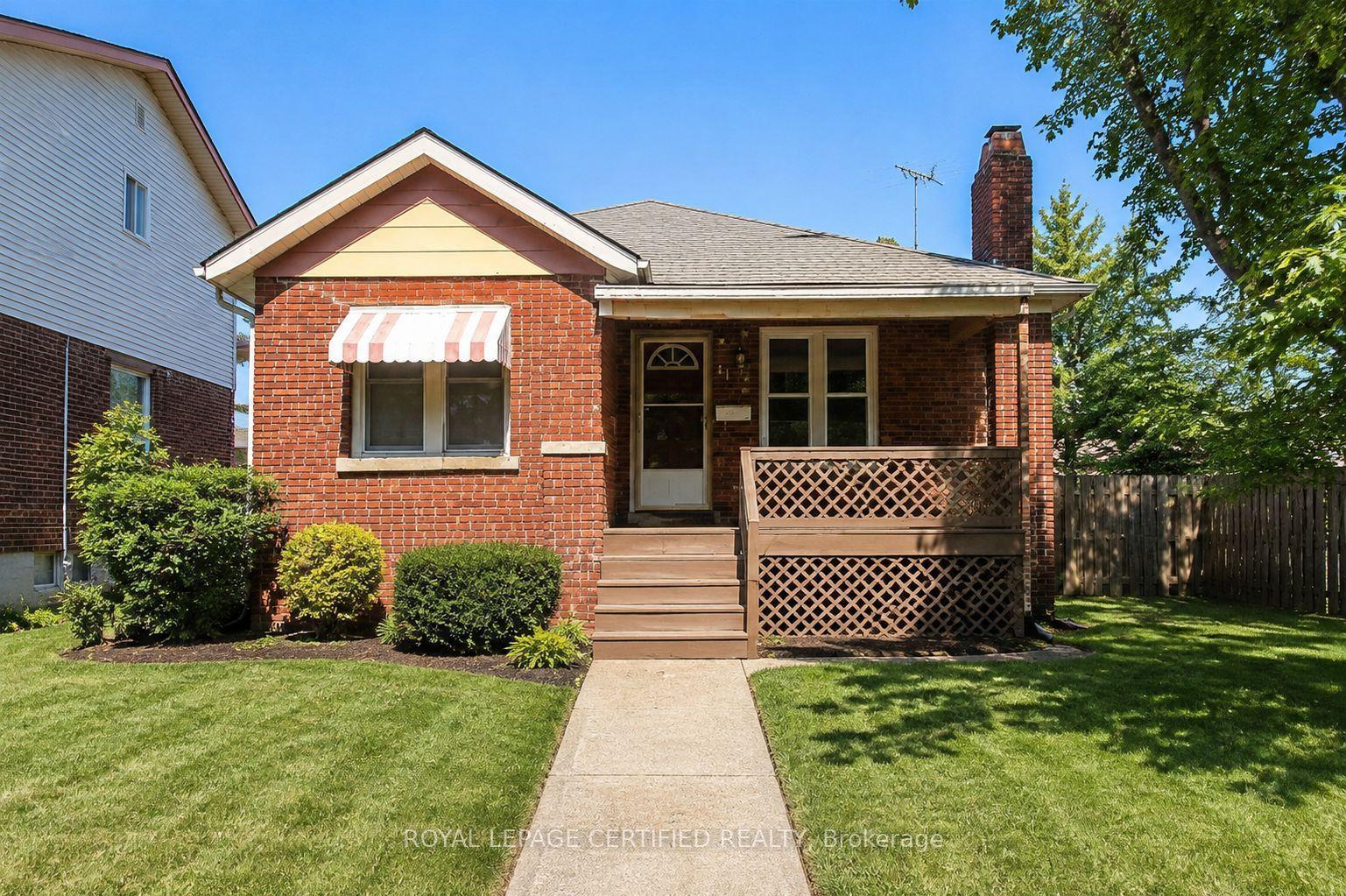 1184 Janette Avenue, Windsor — Detached for sale, photo 1