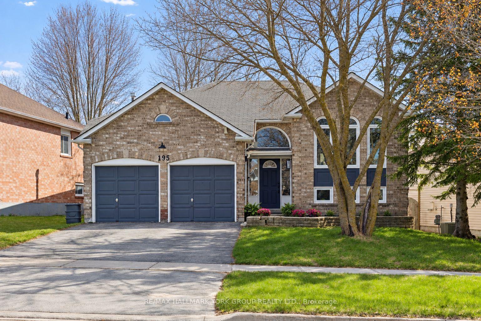 195 King Street, East Gwillimbury — Detached for sale, photo 1