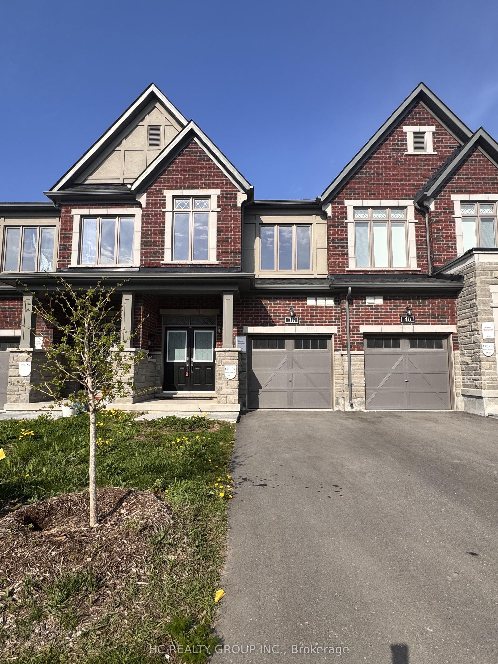 38 Harvey Bunker Crescent — photo 1