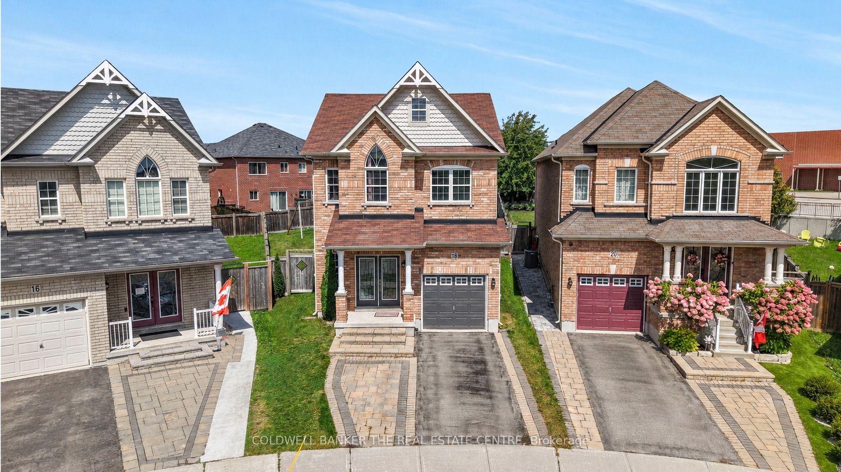 18 Herefordshire Crescent, Newmarket — Detached for sale, photo 1