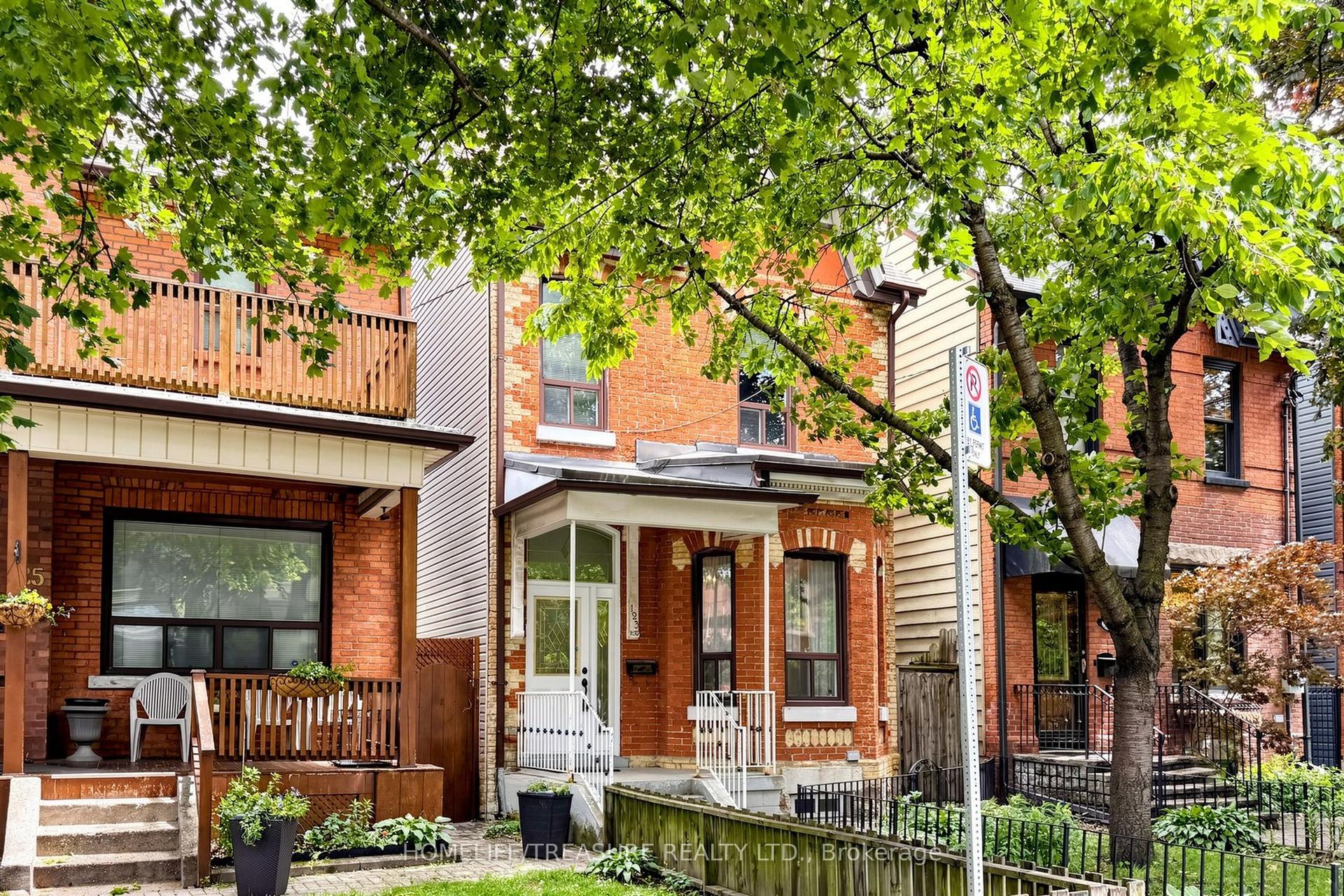 123 robert Street — photo 1