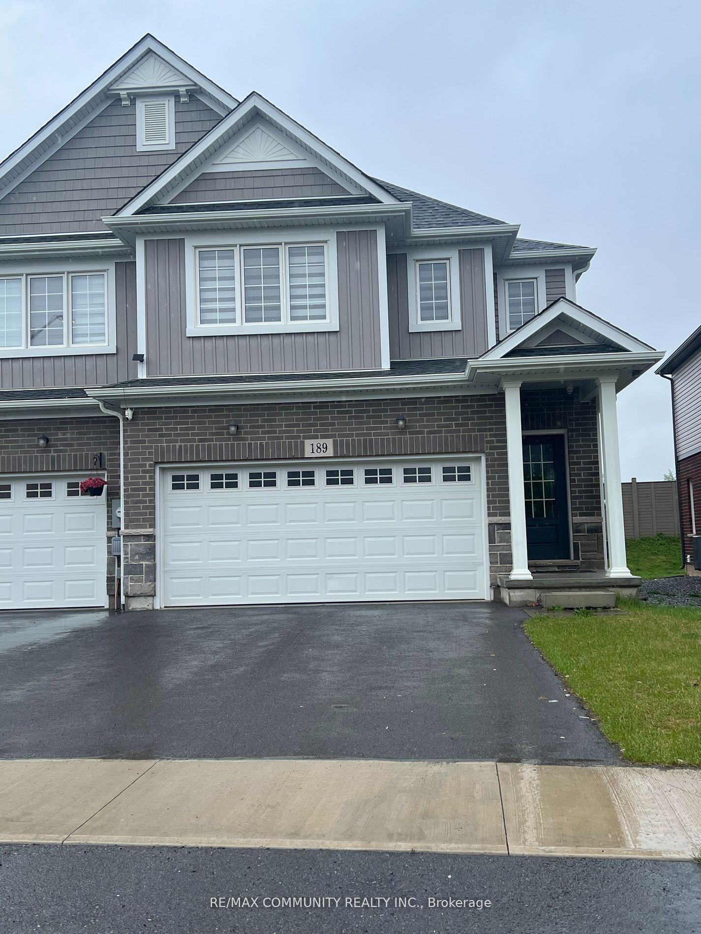 189 Bur Oak Drive — photo 1