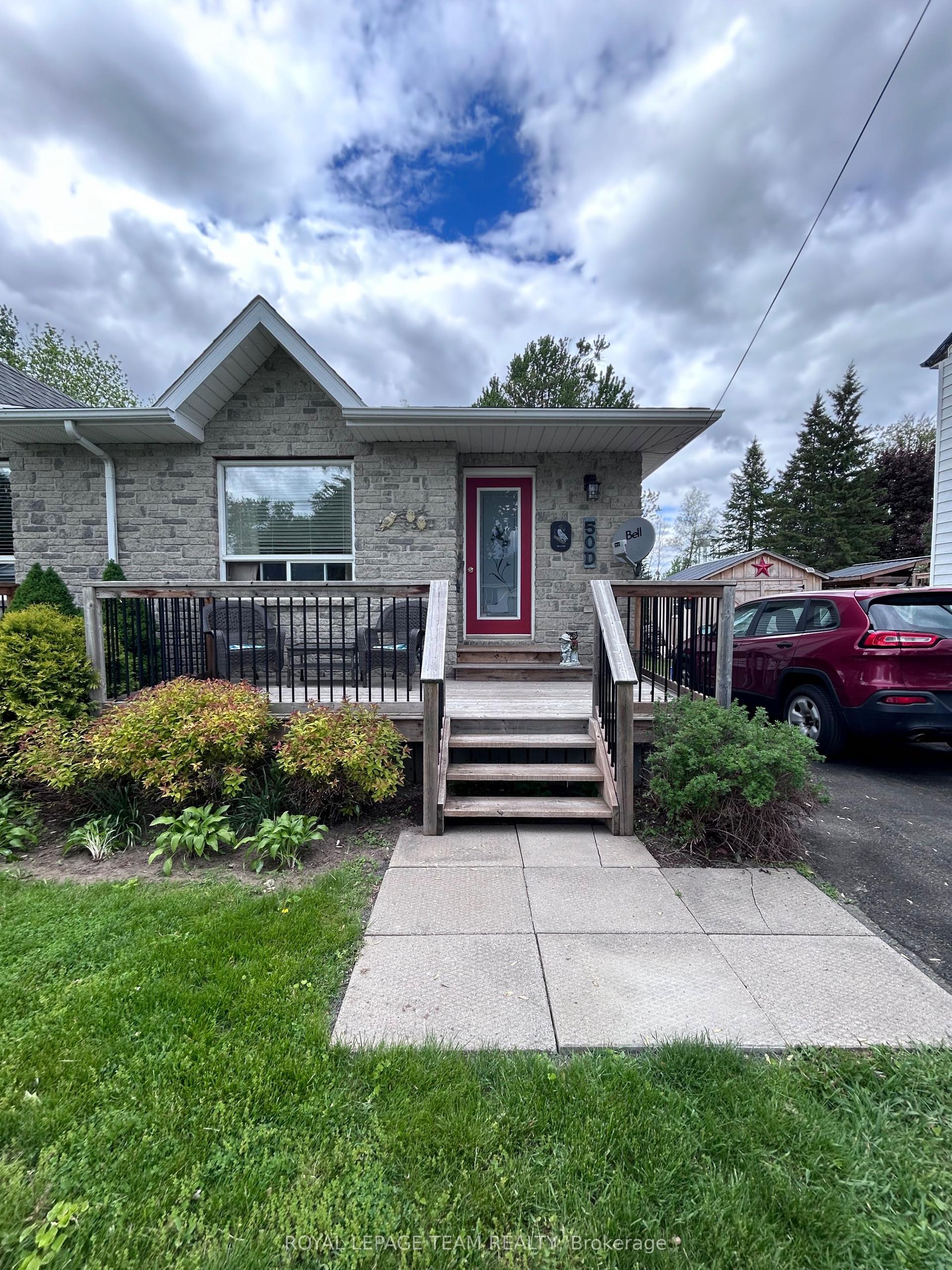 50D Fifth Street W, South Dundas — Semi-Detached for sale, photo 1