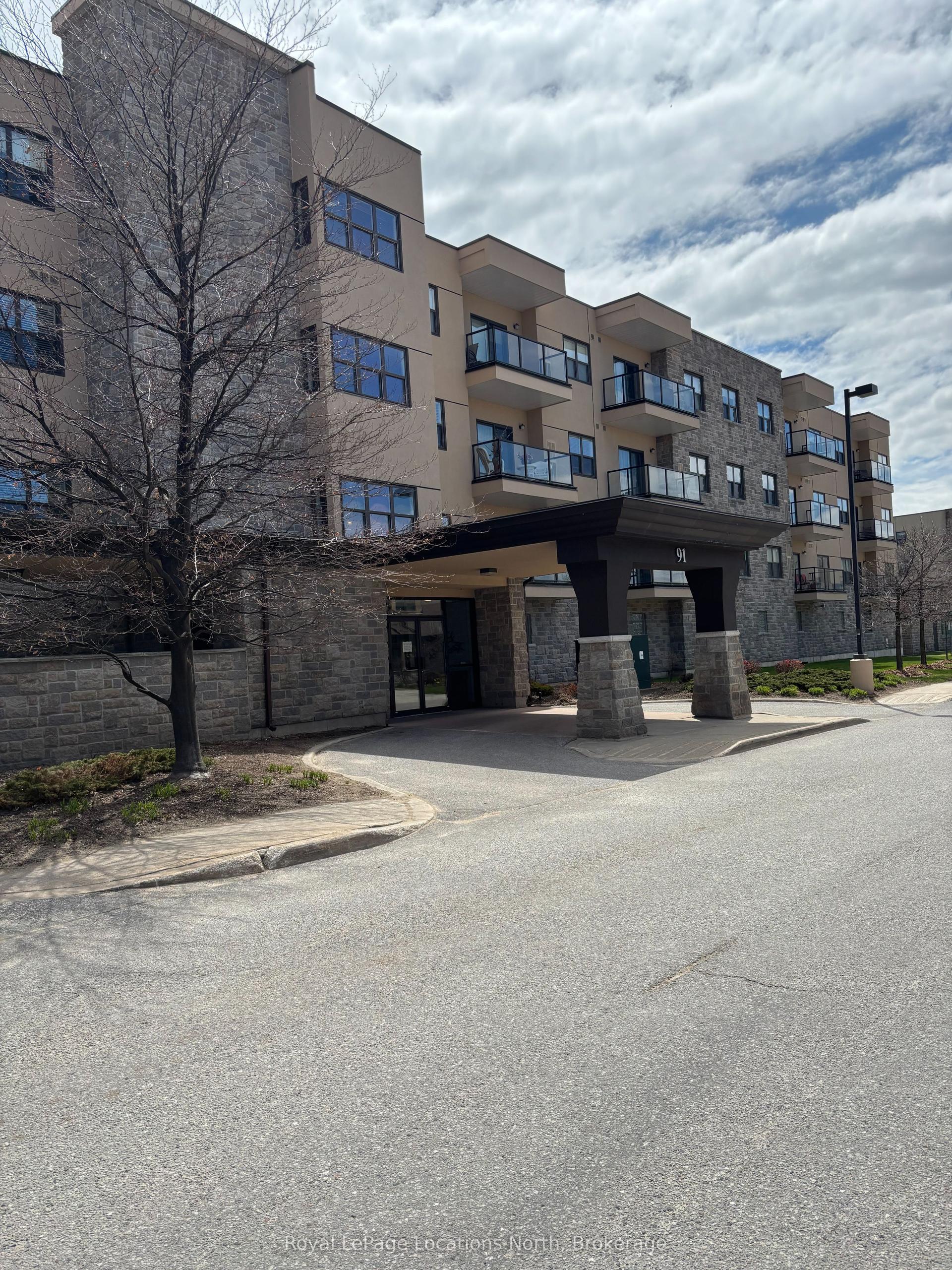 91 RAGLAN Street 303 #303, Collingwood — Condo for sale, photo 1