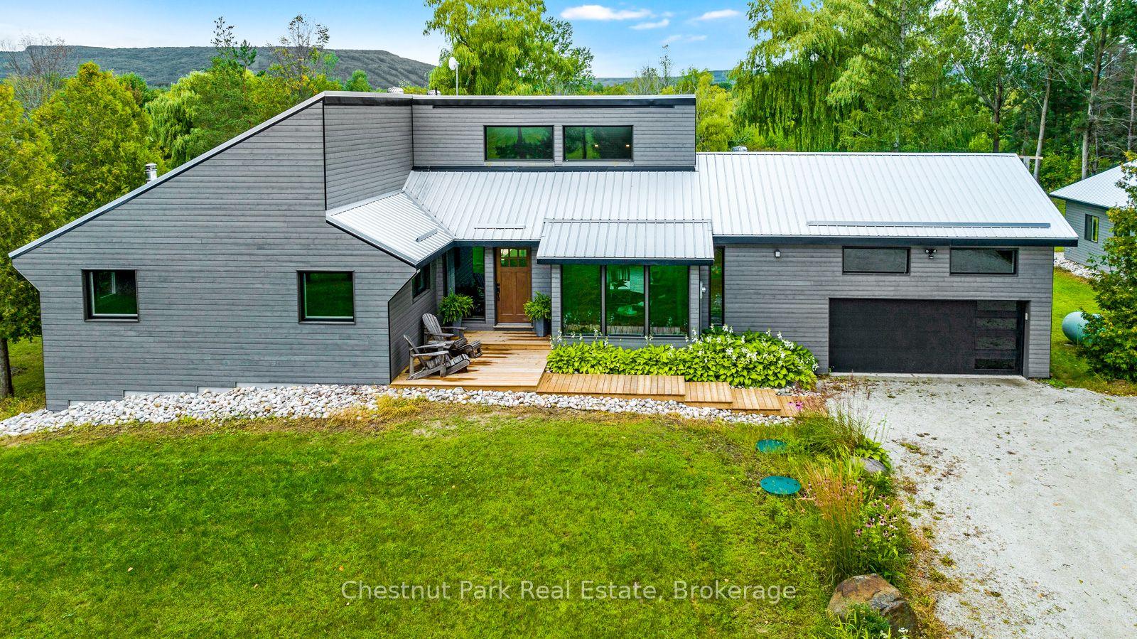 2890 Nottawasaga Conc 10 N, Clearview — Detached for sale, photo 1