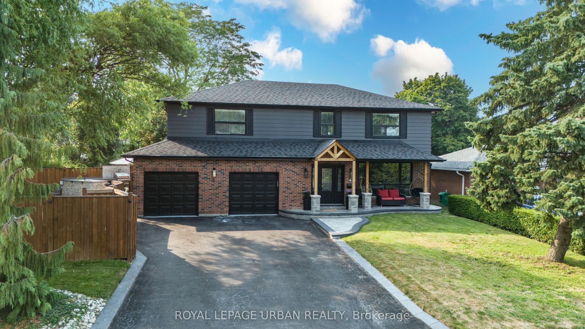 4 Deerfield Crescent — photo 1