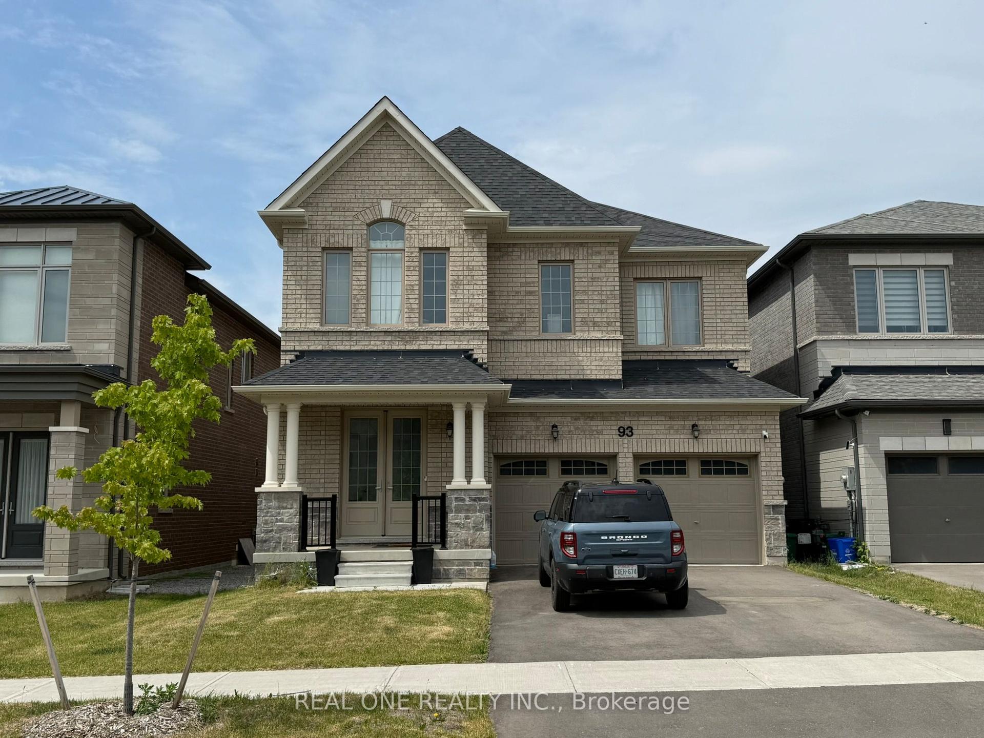 93 SILK TWIST Drive — photo 1