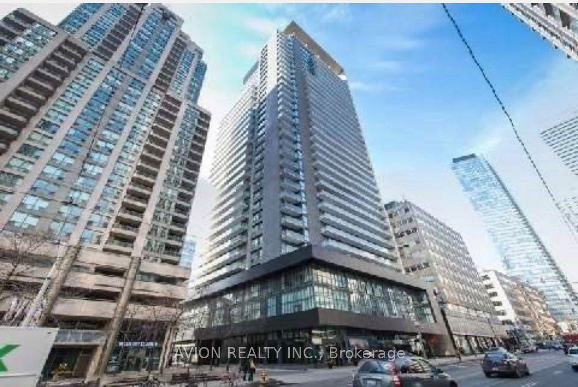 770 Bay Street 1001 #1001 — photo 1