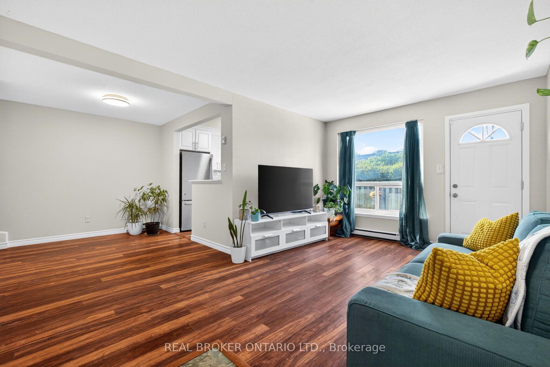 401 Wentworth Street W 53 #53 — photo 1