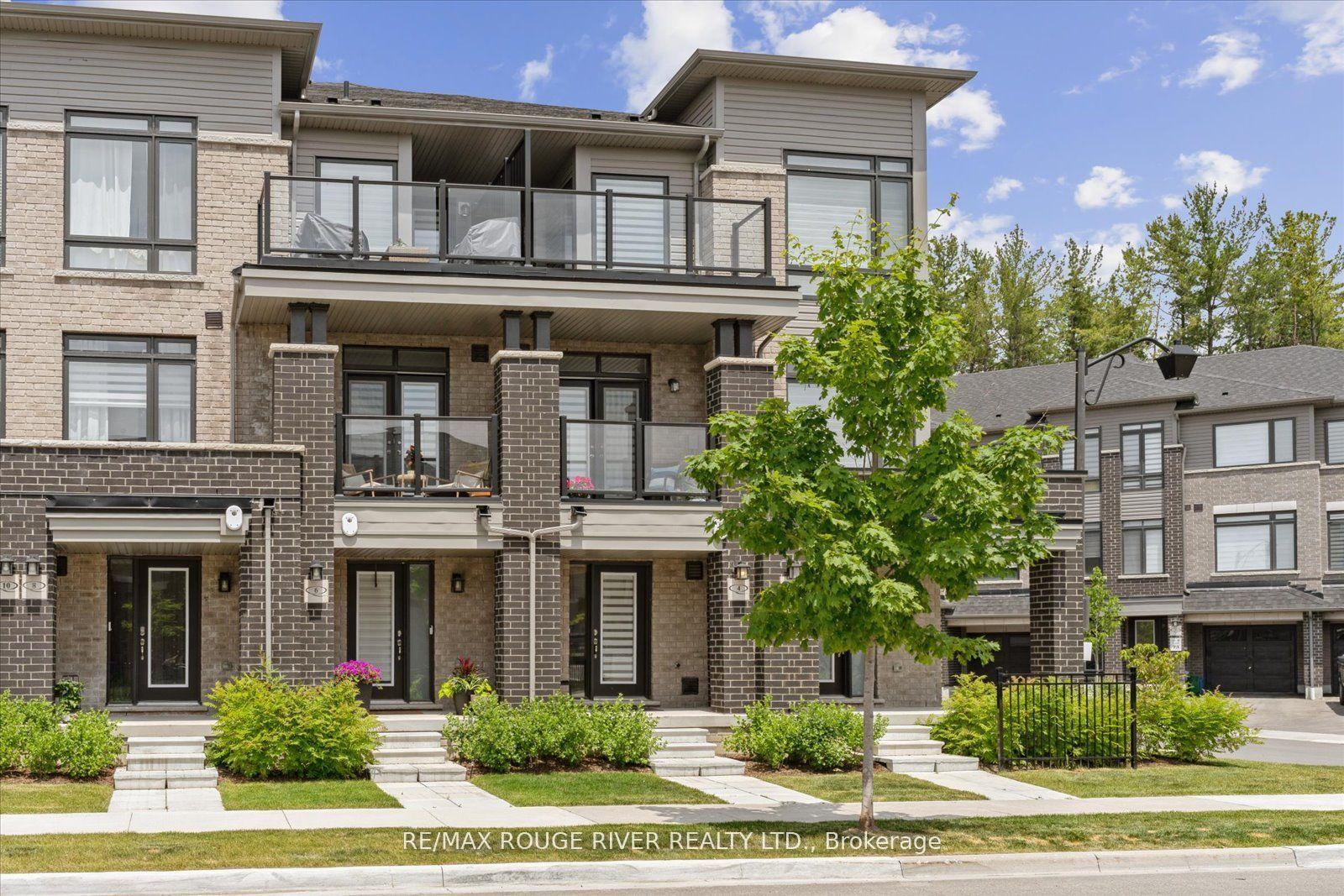 6 Esquire Way — photo 1