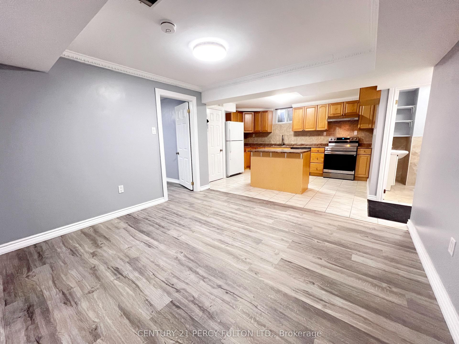 98 Elson Street Bsmt #Bsmt — photo 1