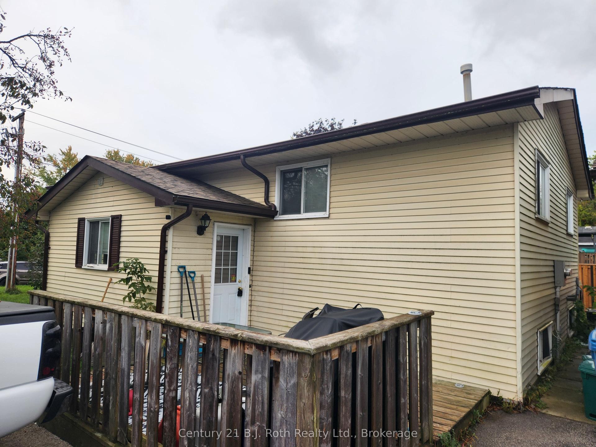 12 Shannon Street Lower #Lower, Orillia — Detached for lease, photo 1