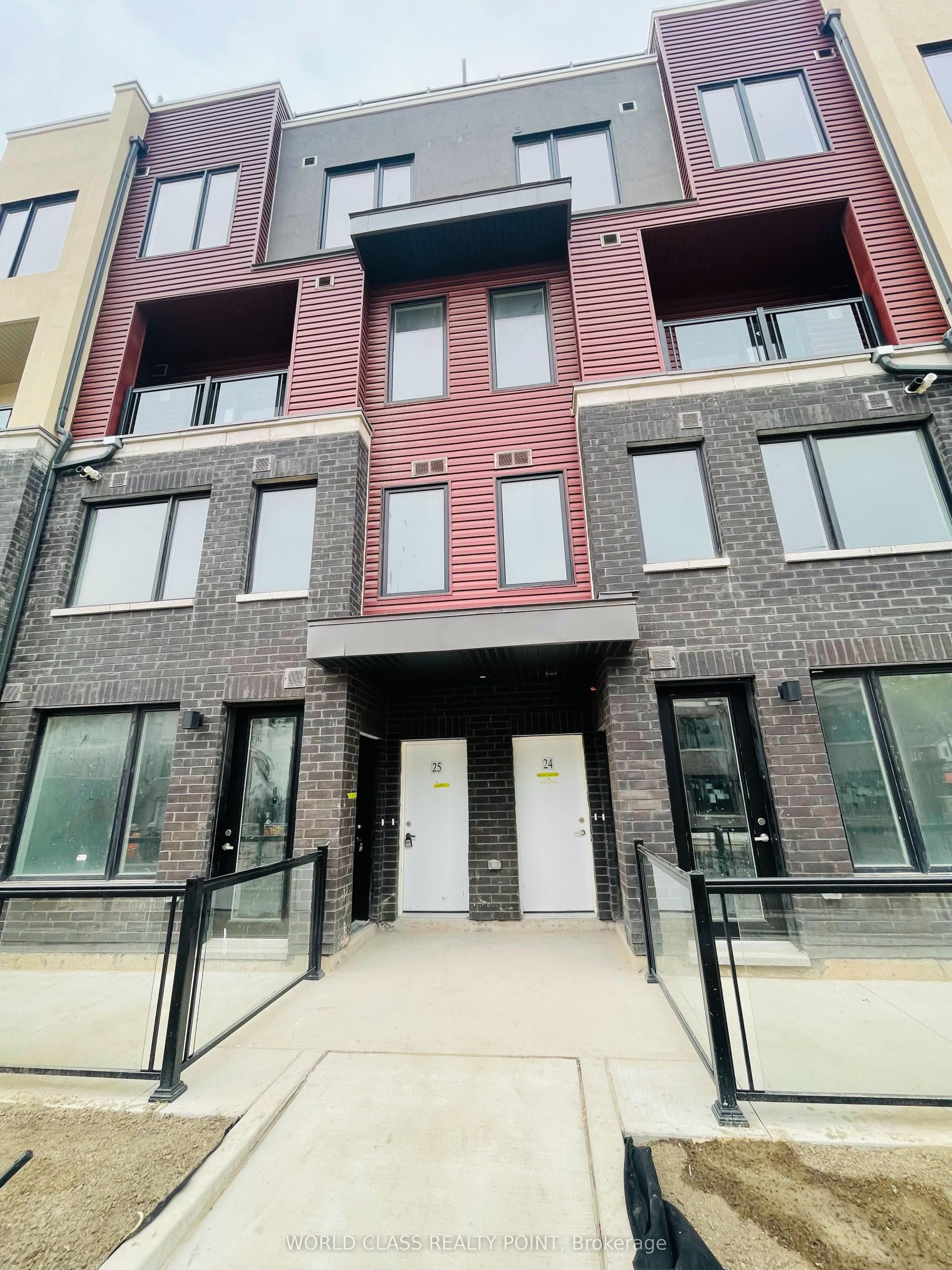 3546 Colonial Drive 25 #25, Mississauga — Condo Town for lease, photo 1