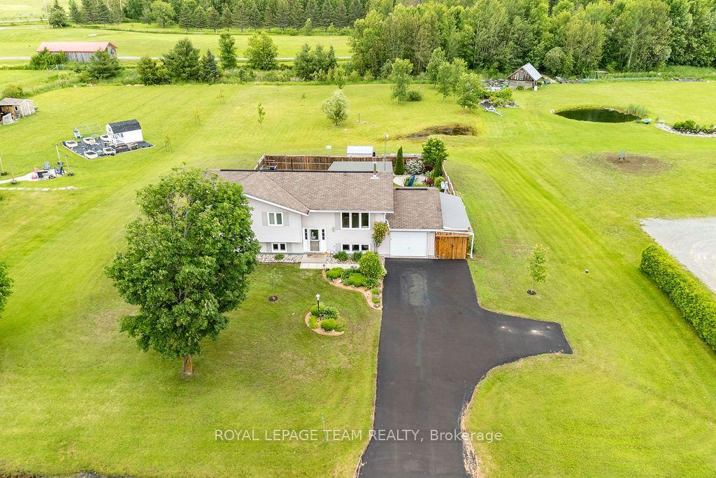 39 Biederman Road, North Algona Wilberforce — Detached for sale, photo 1