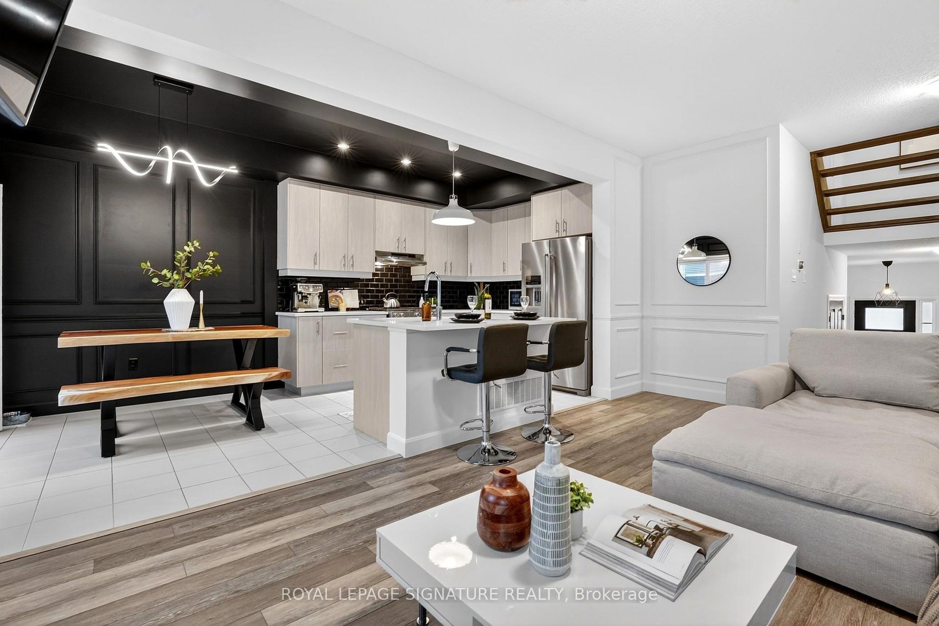 24 CYCLONE Way — photo 1