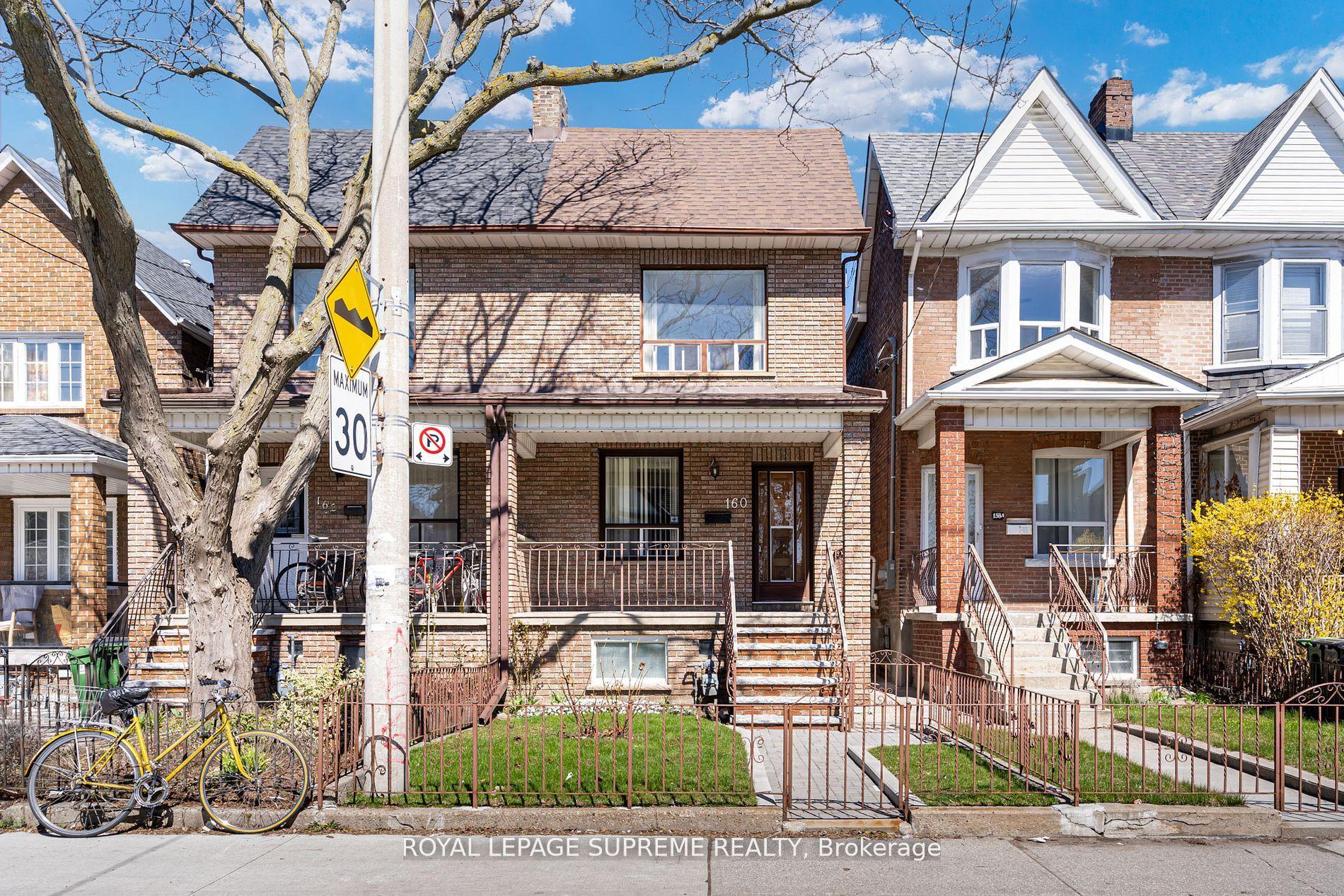 160 Shanly Street Main & Lower #Main & Lower, Toronto — Semi-Detached for lease, photo 1