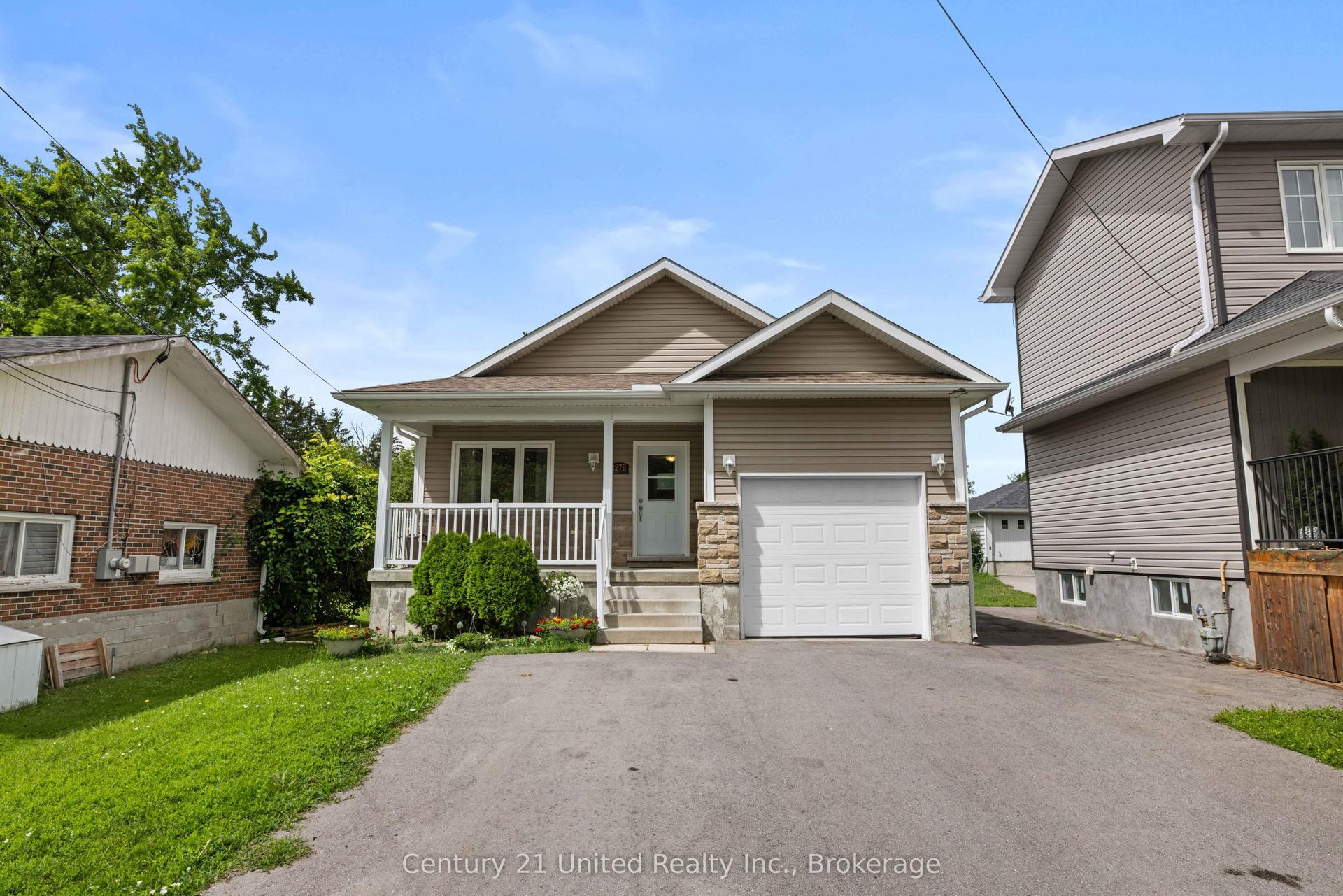 127.5 Adelaide Street S, Kawartha Lakes — Detached for sale, photo 1