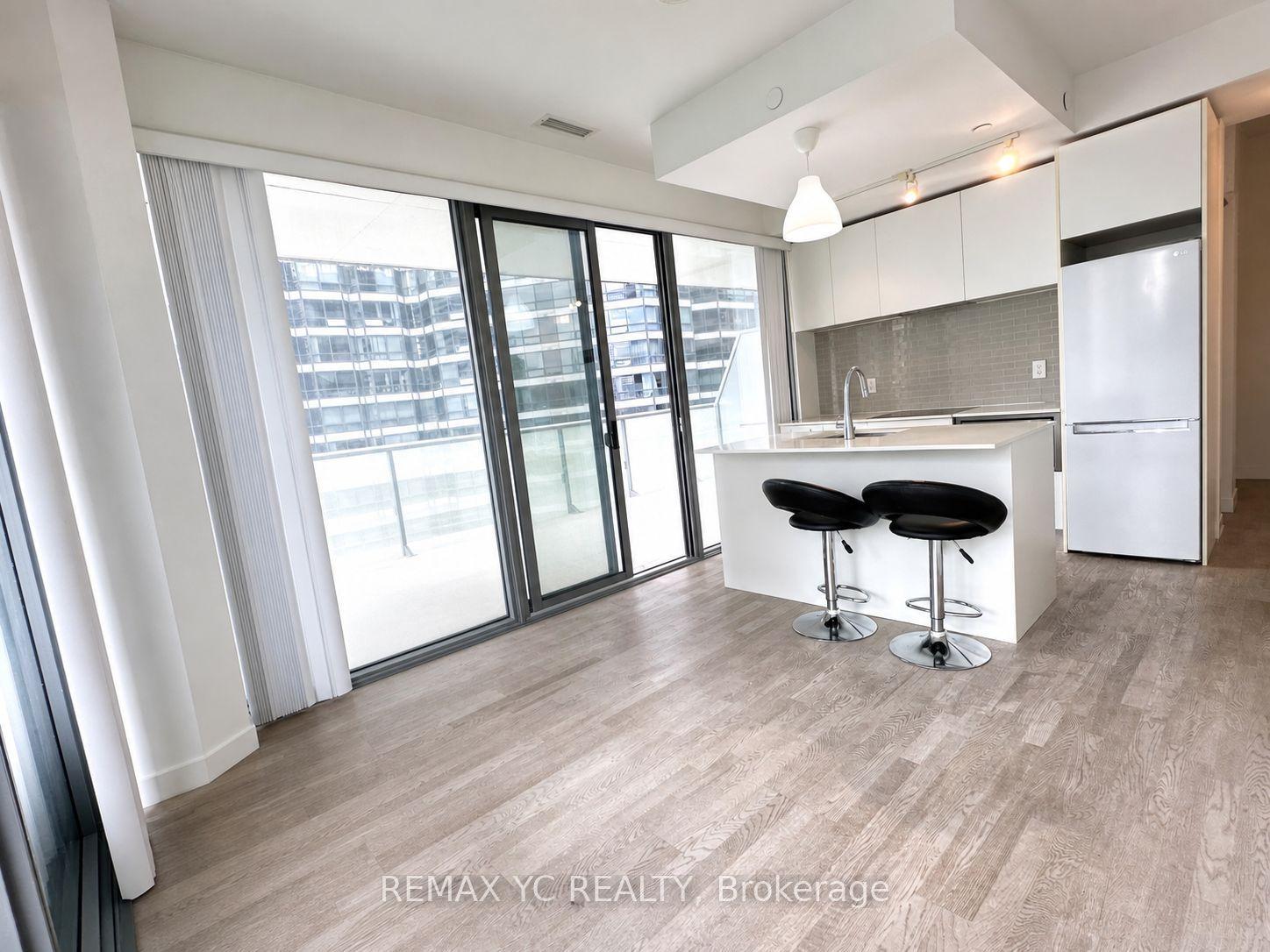 57 St Joseph Street 722 #722, Toronto — Condo for lease, photo 1