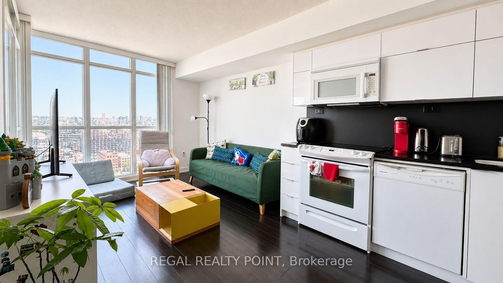 21 Iceboat Terrace 3015 #3015, Toronto — Condo for lease, photo 1