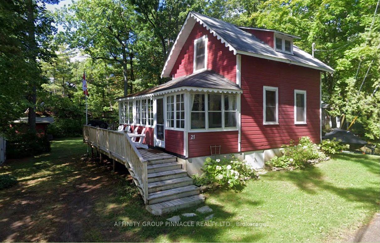 21 Third Street — photo 1