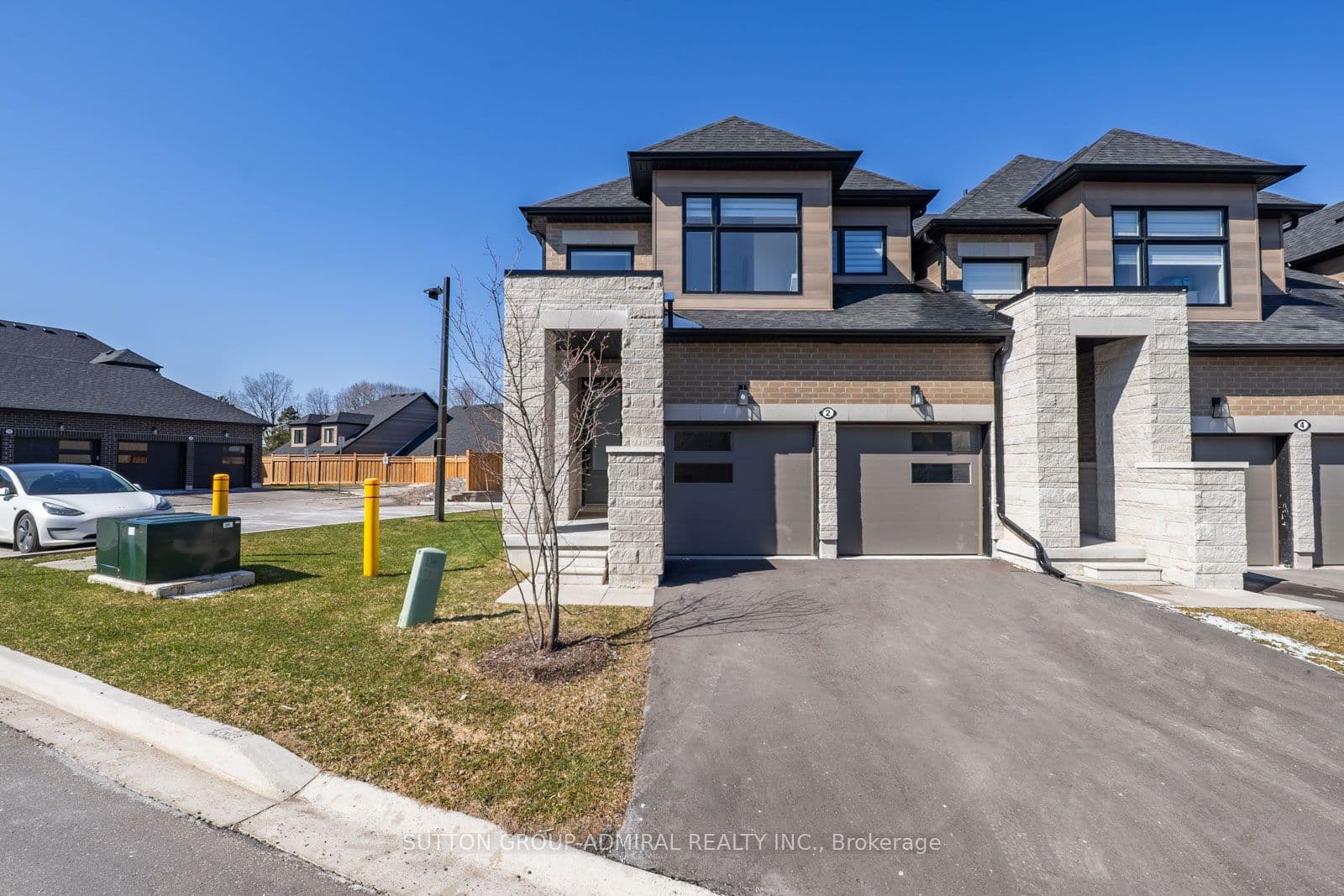 2 Lois Torrance Trail — photo 1