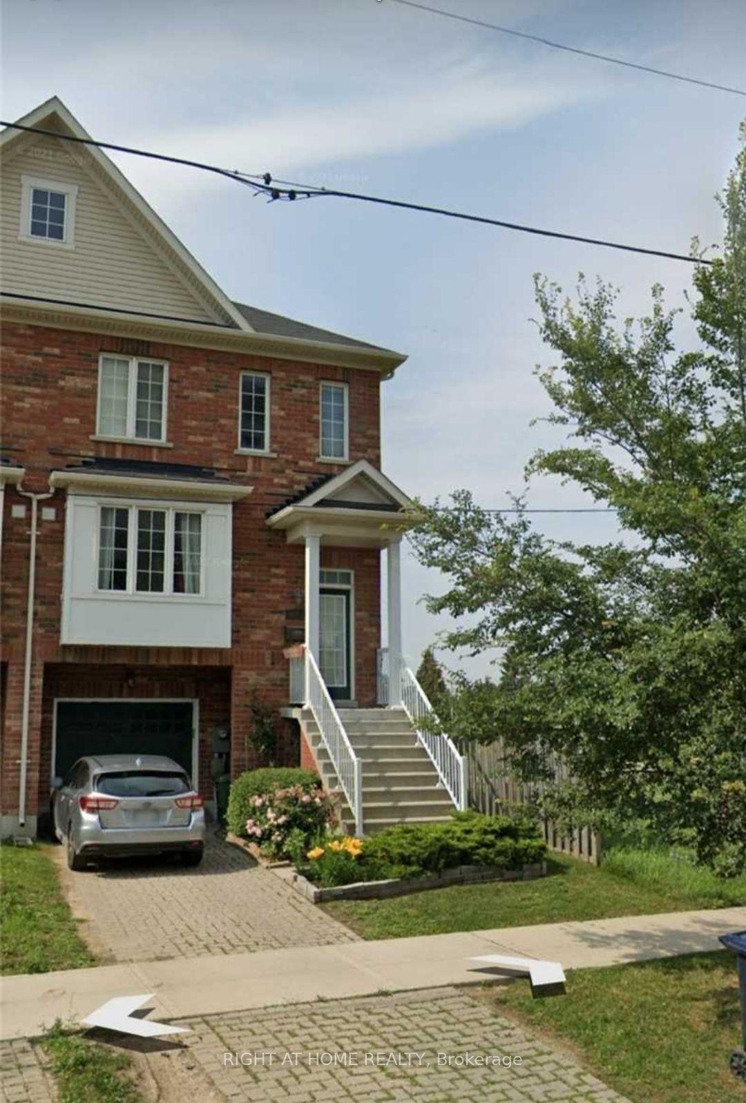 148 Hucknall Road, Toronto — Townhouse for lease, photo 1
