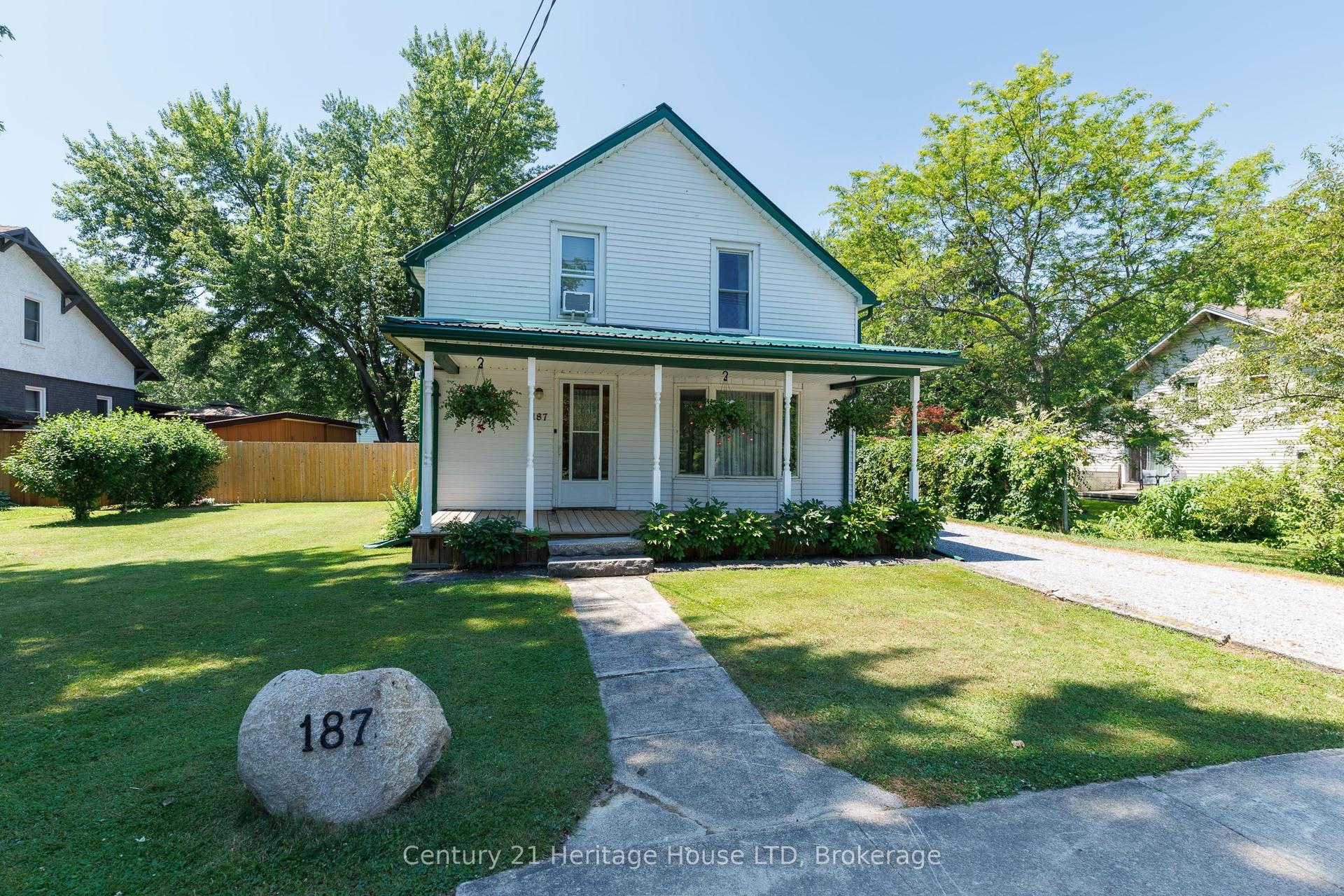 187 South Mill Street, Fort Erie — Detached for sale, photo 1