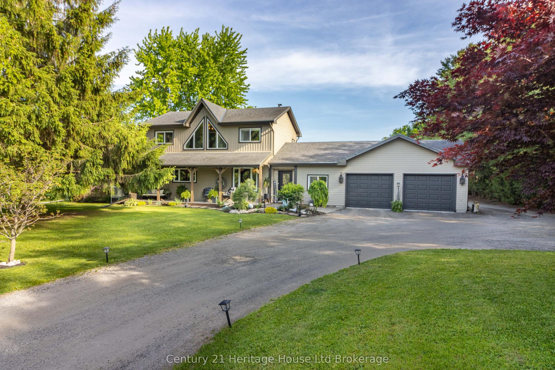 545228 Pattullo Avenue — photo 1