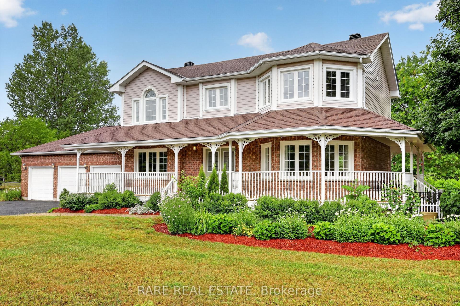 34 Pineview Trail, Essa — Detached for sale, photo 1