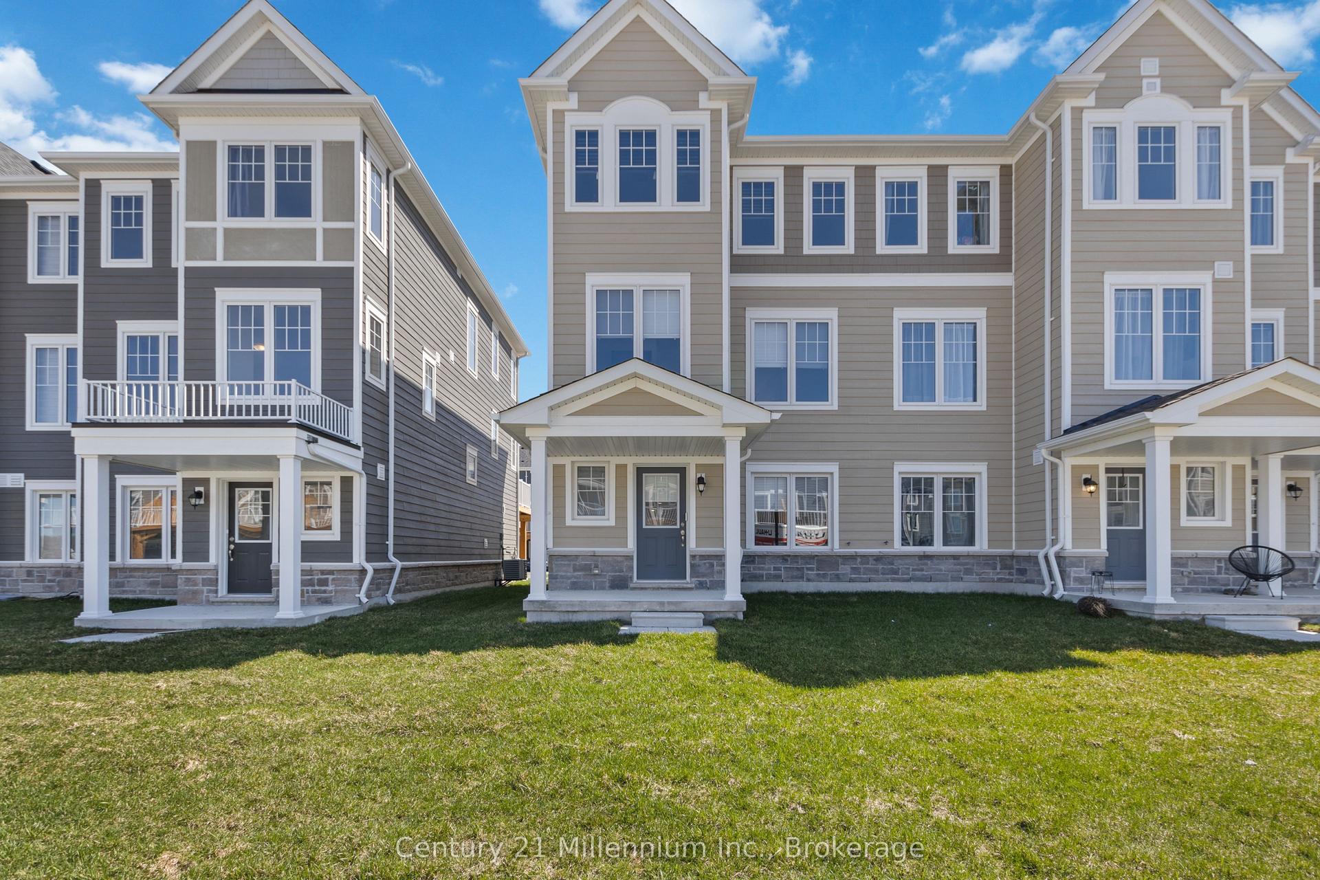 93 Surf Drive, Wasaga Beach — Townhouse for lease, photo 1