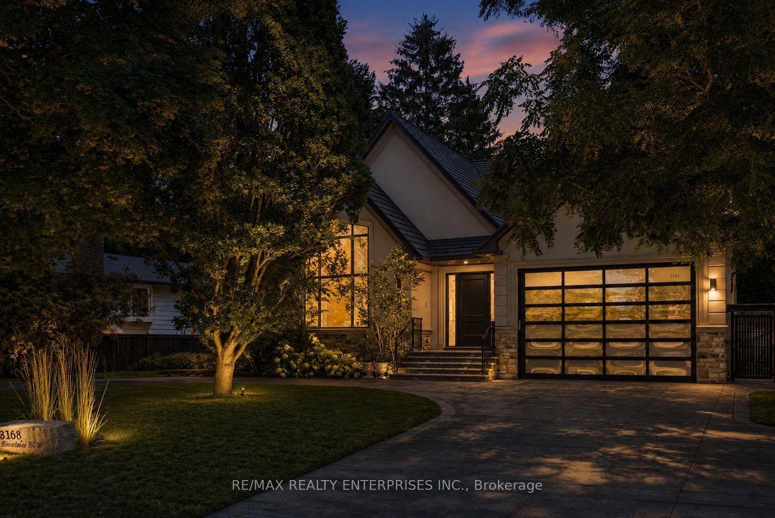 3168 Lakeshore Road W, Oakville — Detached for sale, photo 1