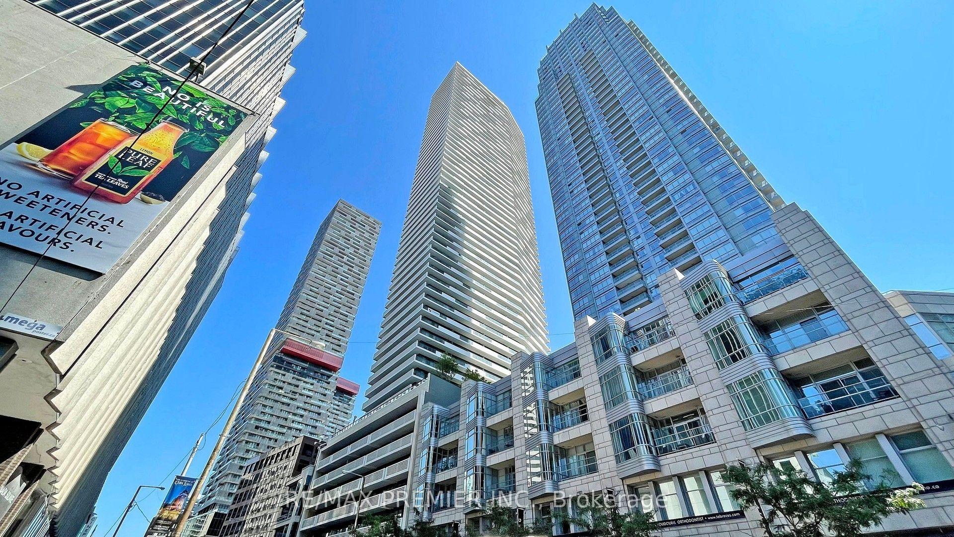 2221 Yonge Street 3105 #3105, Toronto — Condo for lease, photo 1