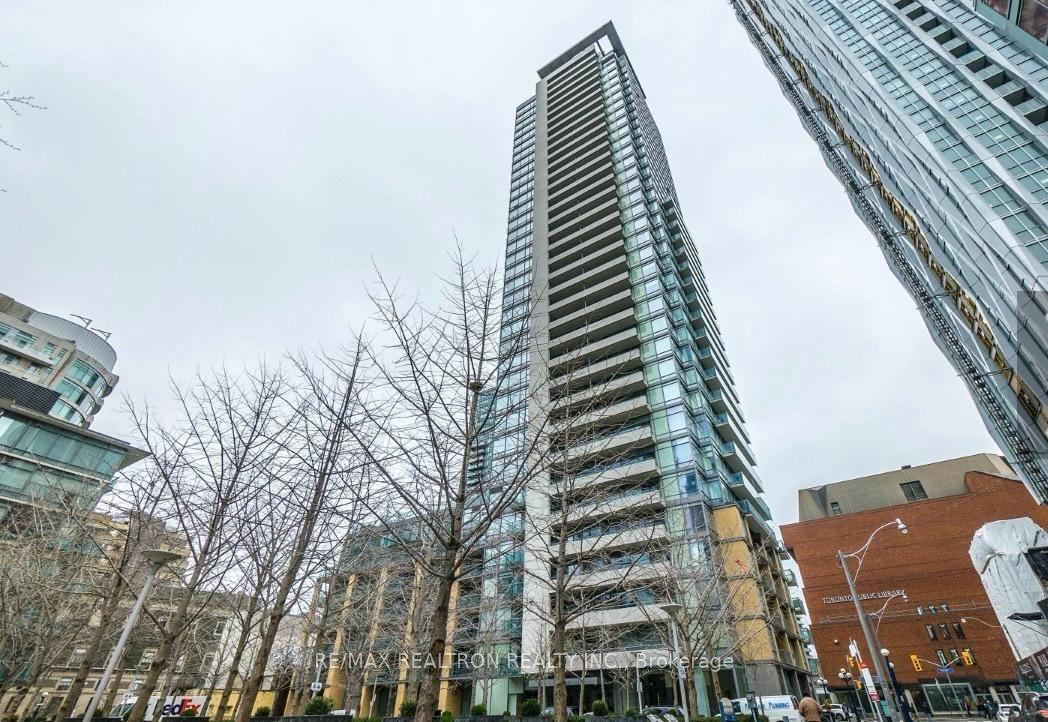 18 Yorkville Avenue 1601 #1601, Toronto — Condo for lease, photo 1