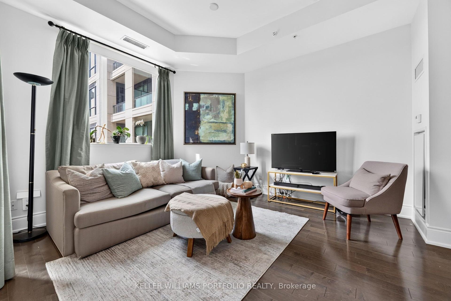 23 Glebe Road W 802 #802, Toronto — Condo for sale, photo 1