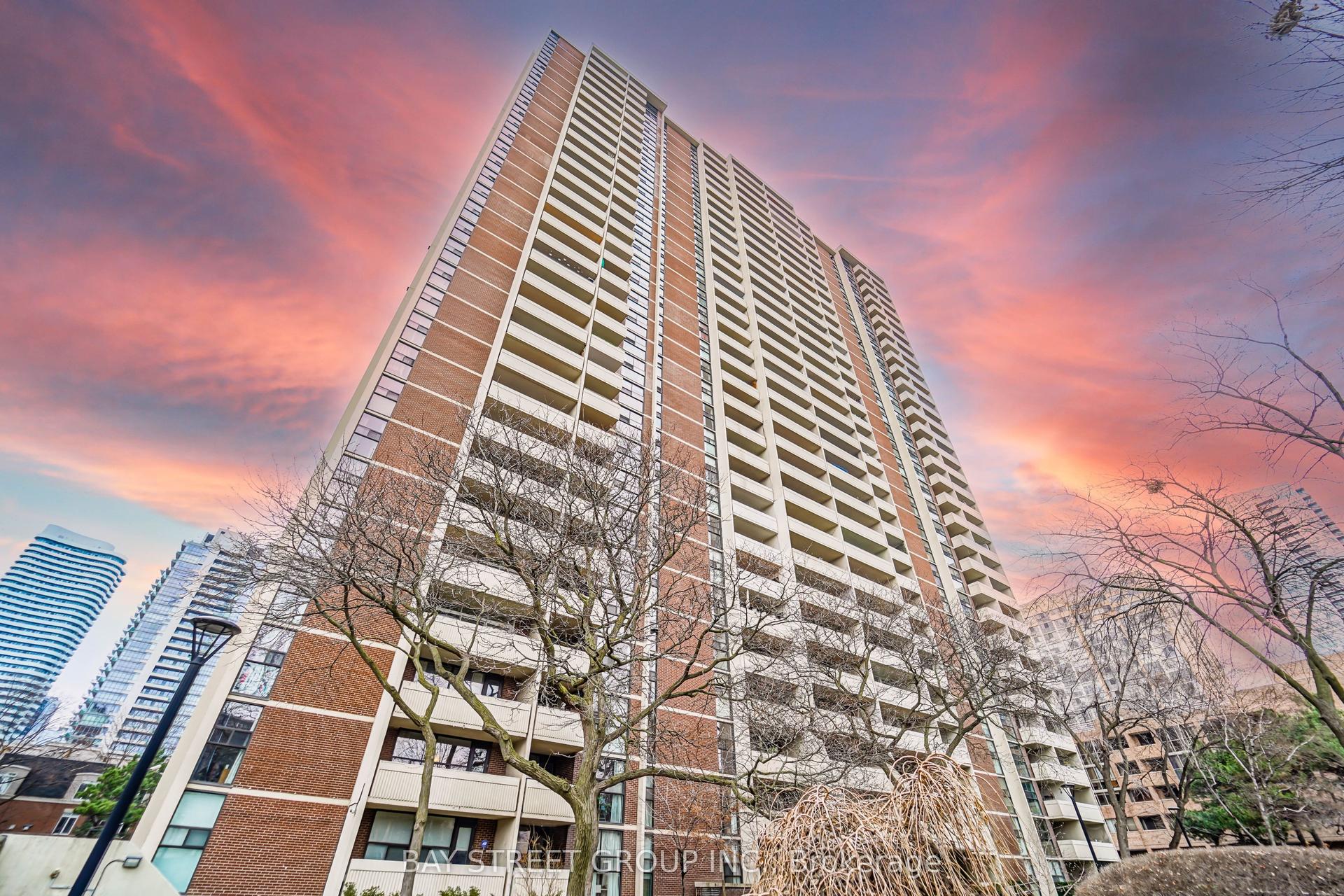 40 Homewood Avenue 1016 #1016, Toronto — Condo for lease, photo 1