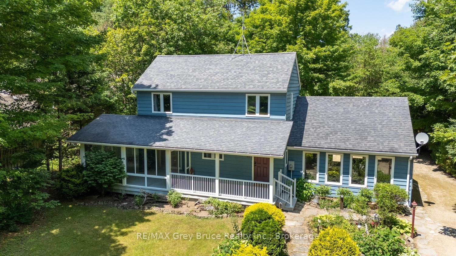 30 Riverside Place, South Bruce Peninsula — Detached for sale, photo 1
