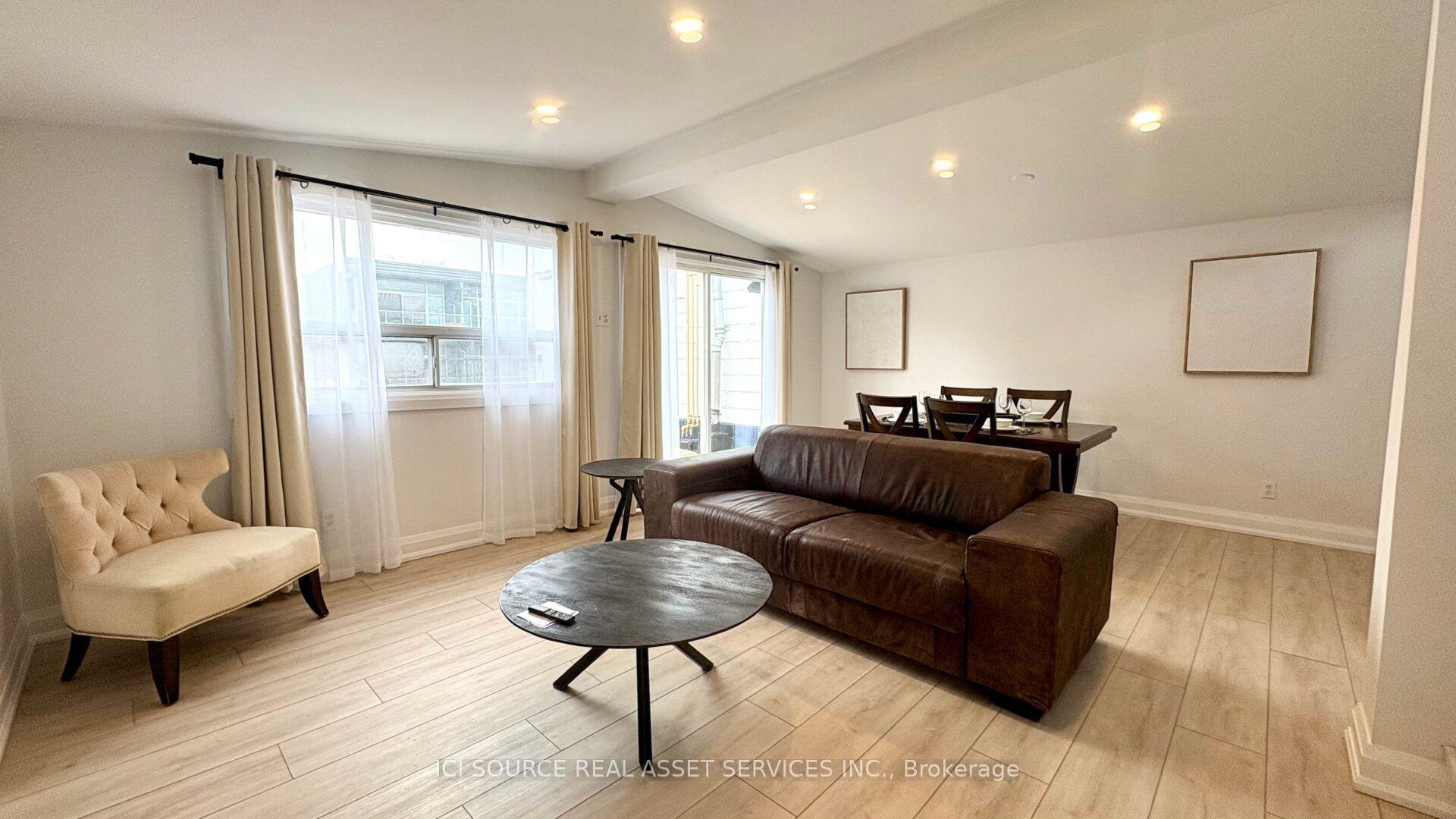 754 Queen Street E 2 #2, Toronto — Multiplex for lease, photo 1