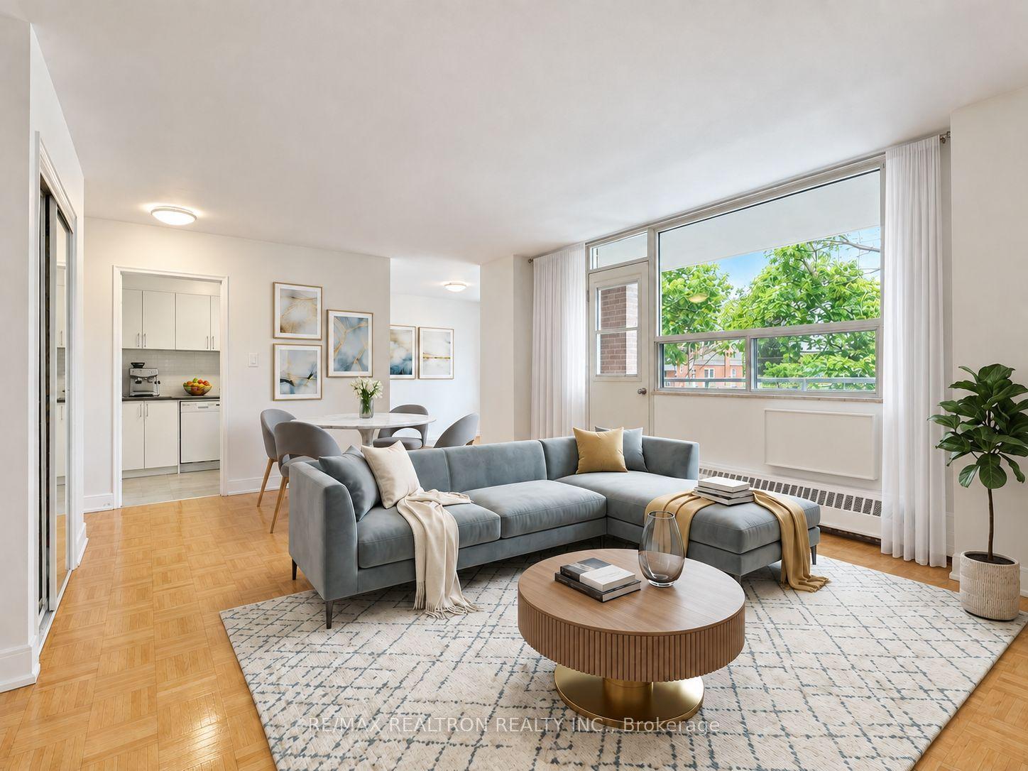 490 Eglinton Avenue E 206 #206, Toronto — Condo for lease, photo 1
