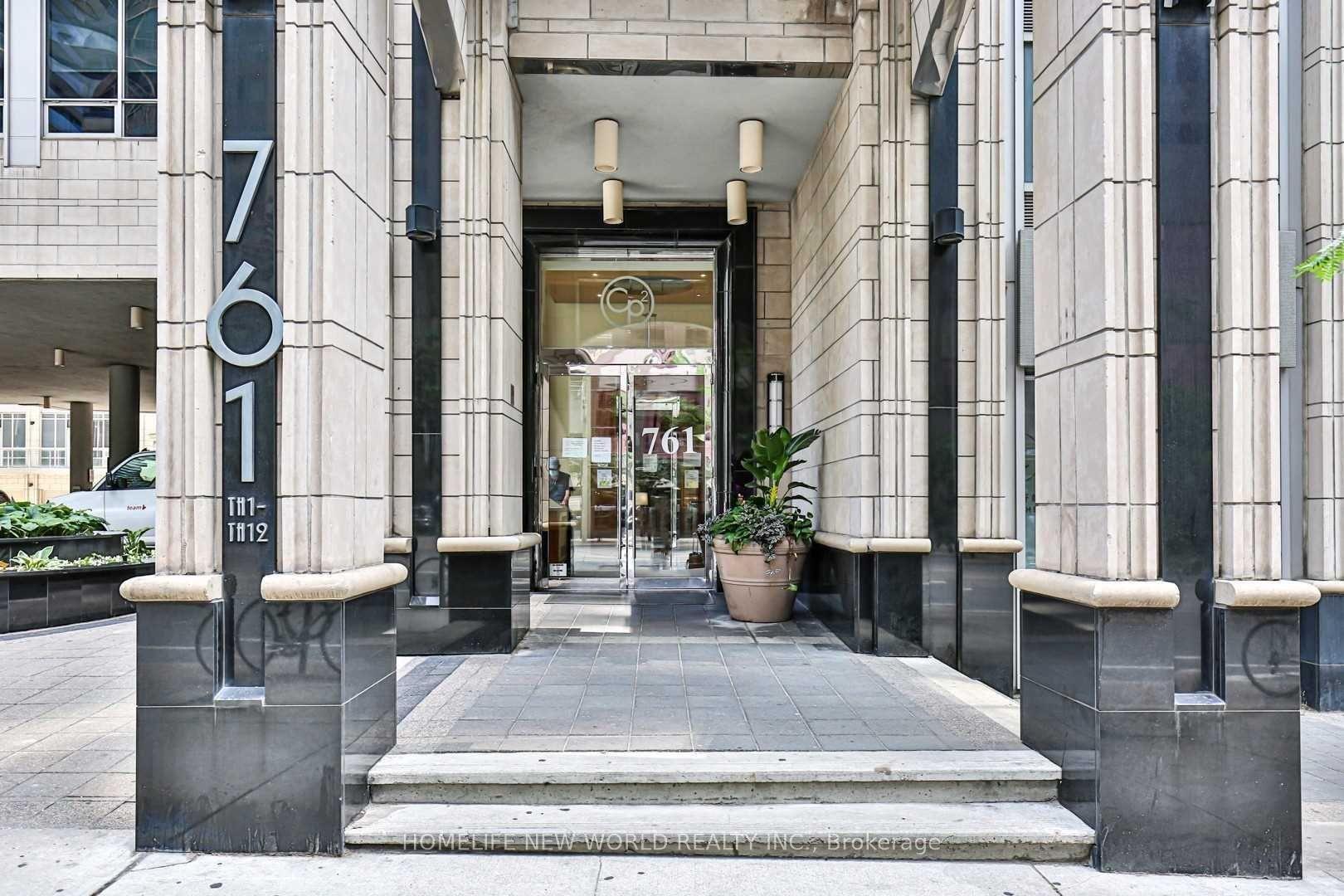 761 Bay Street 3201 #3201, Toronto — Condo for lease, photo 1