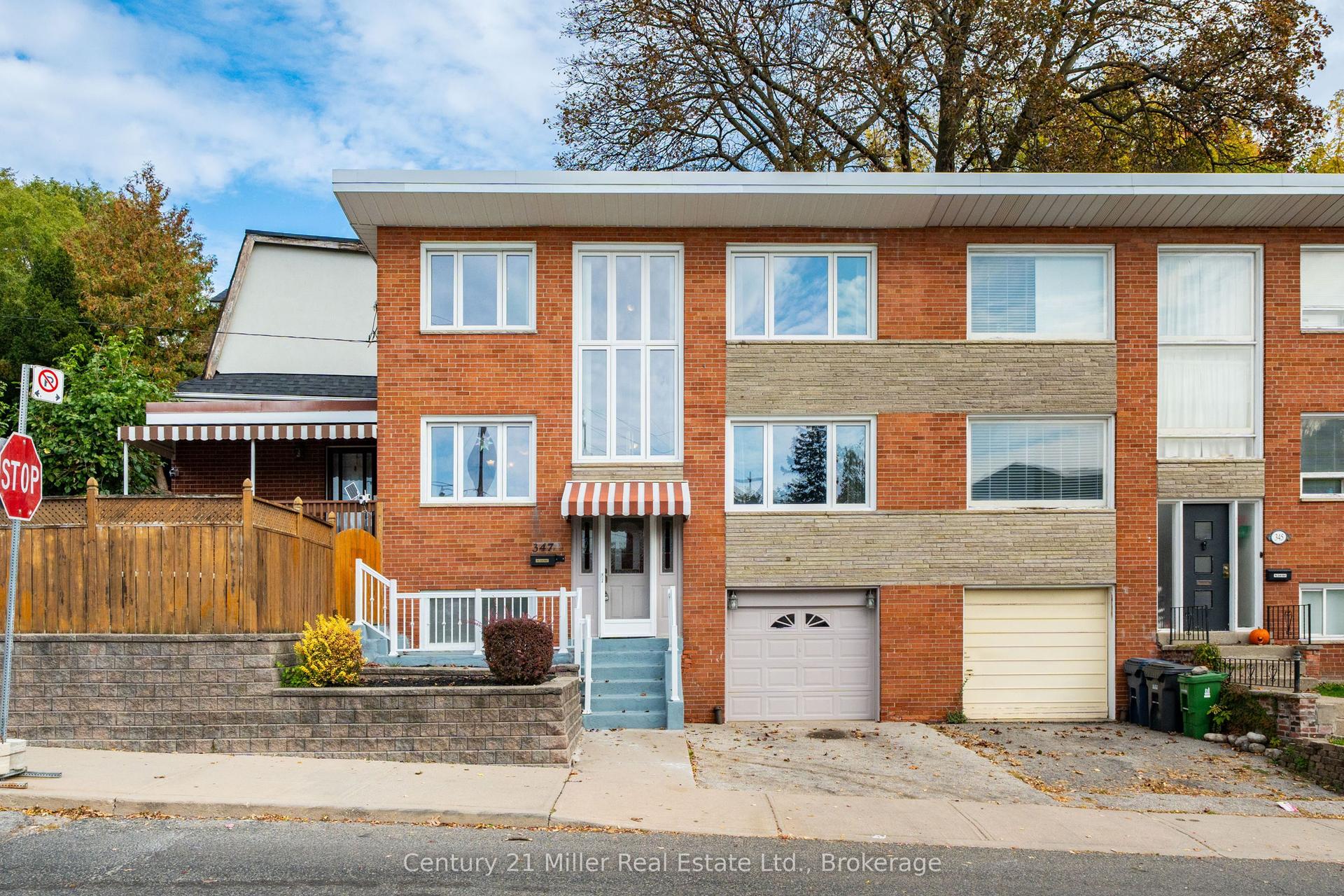 347 Kenilworth Avenue, Toronto — Semi-Detached for sale, photo 1
