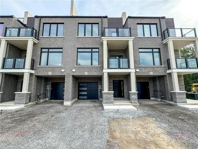 292 Vine Street 31 #31, St. Catharines — Condo Town for lease, photo 1