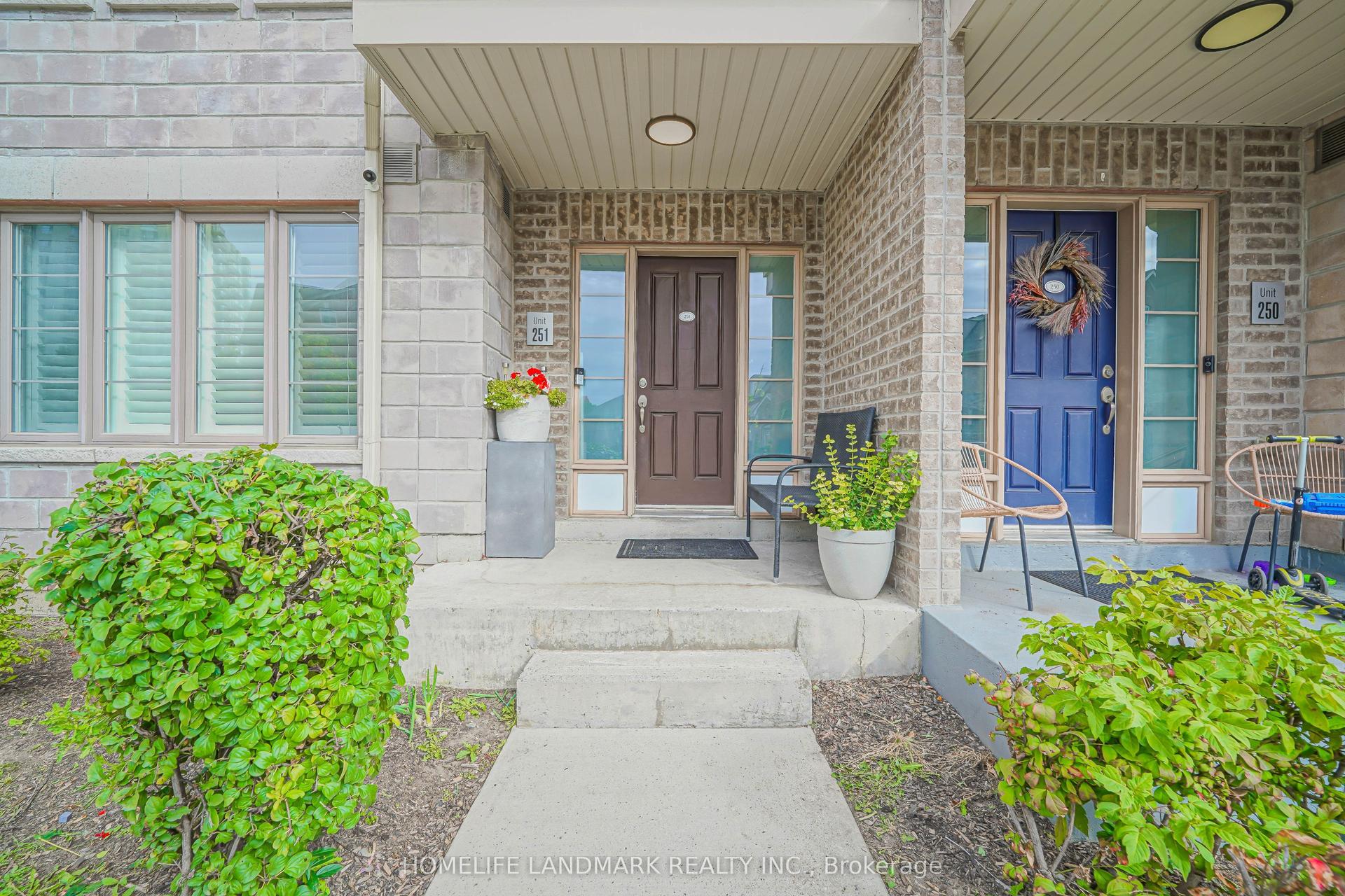 60 Parrotta Drive 251 #251, Toronto — Condo Town for sale, photo 1