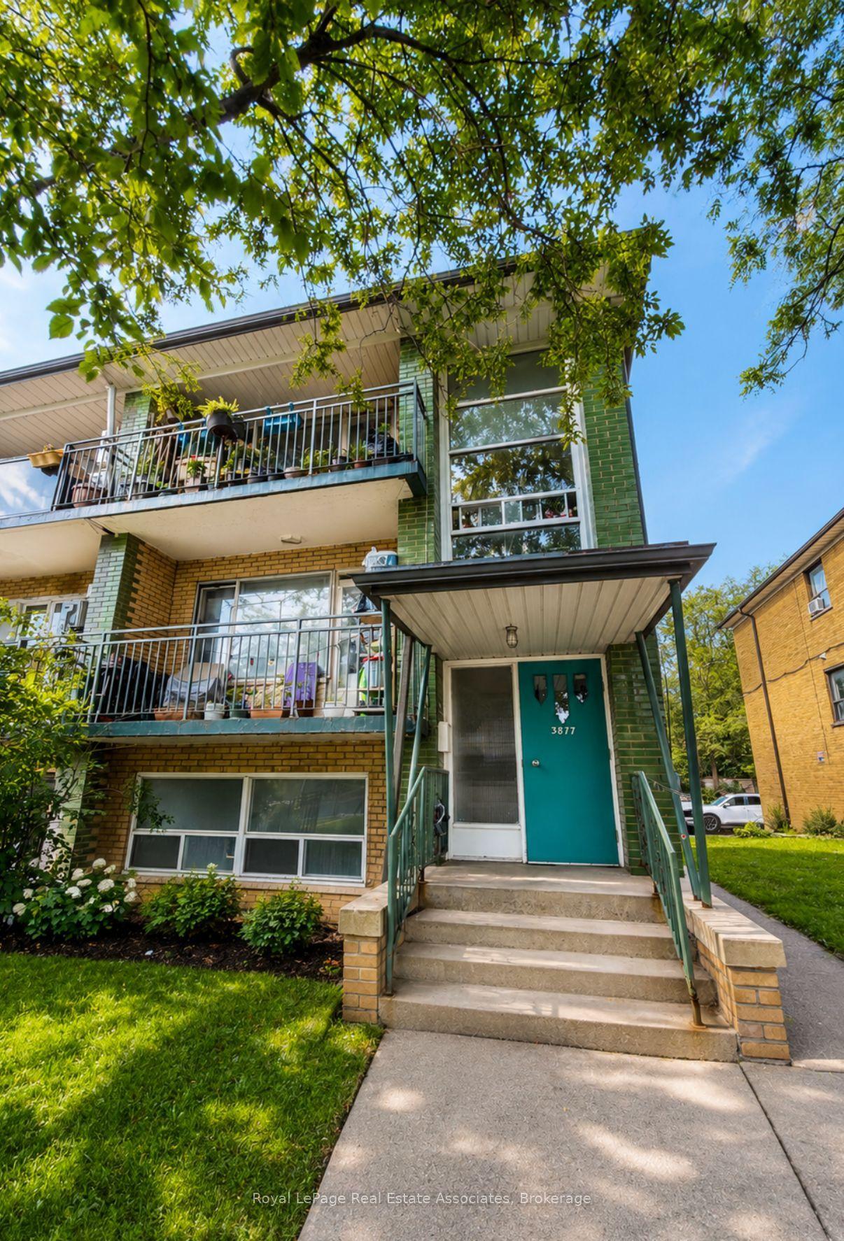 3877 Bathurst Street 1 #1, Toronto — Multiplex for lease, photo 1