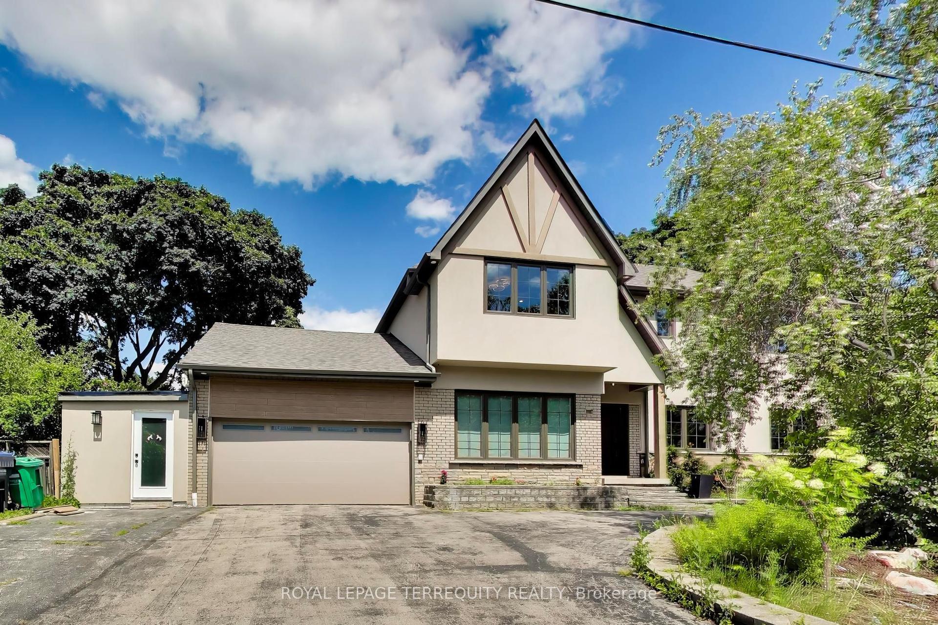1621 Skyline Drive, Mississauga — Detached for sale, photo 1