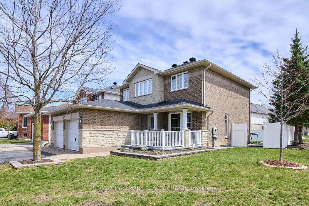 702 Mud Creek Crescent — photo 1